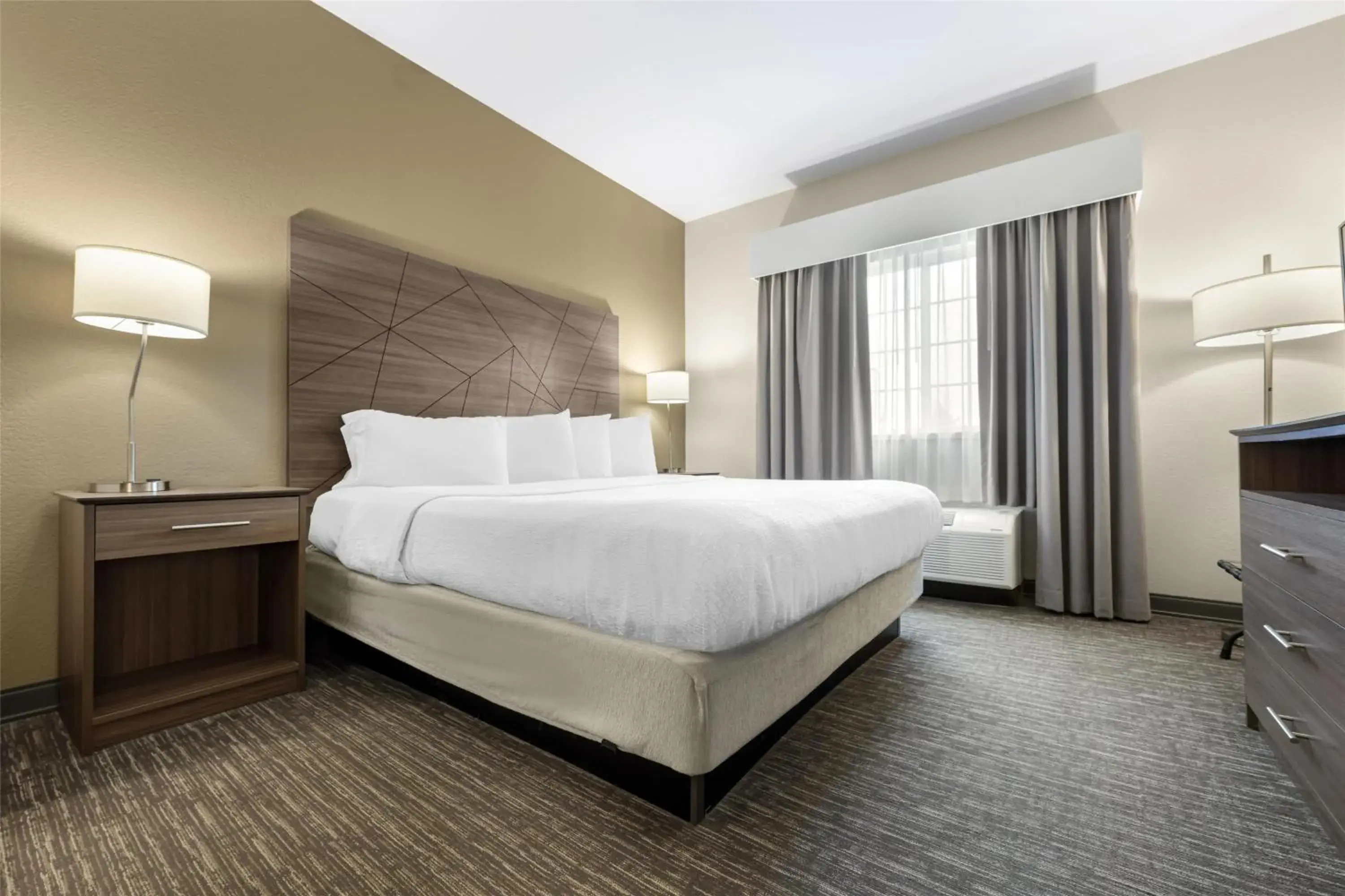 Bedroom, Bed in Best Western Brockport Inn & Suites Bedroom, Bed in Best Western Brockport Inn & Suites