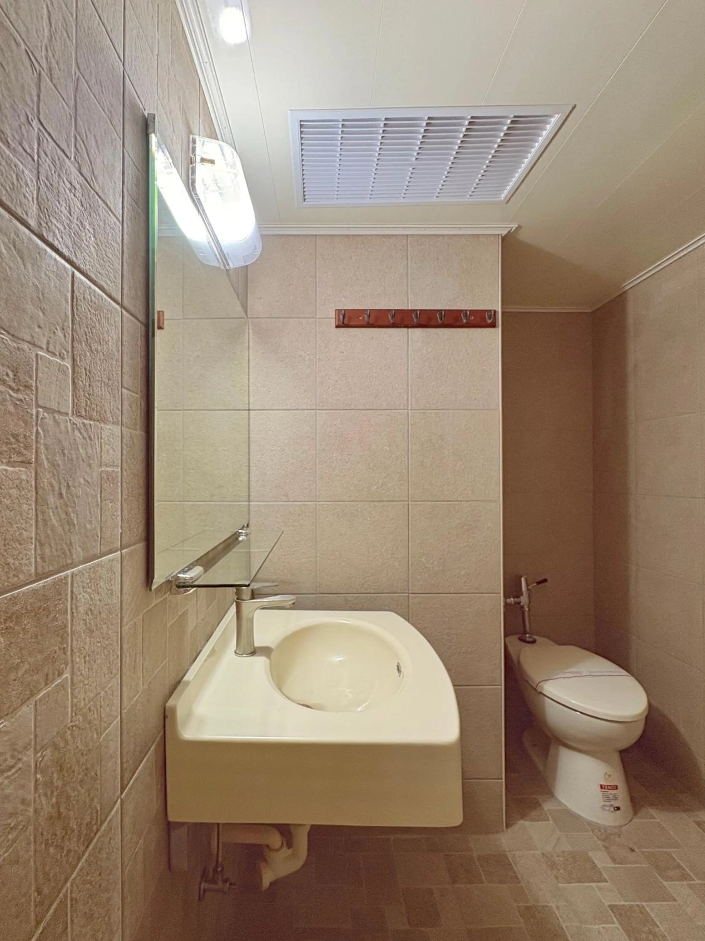 Bathroom in Inn Sun Hotel