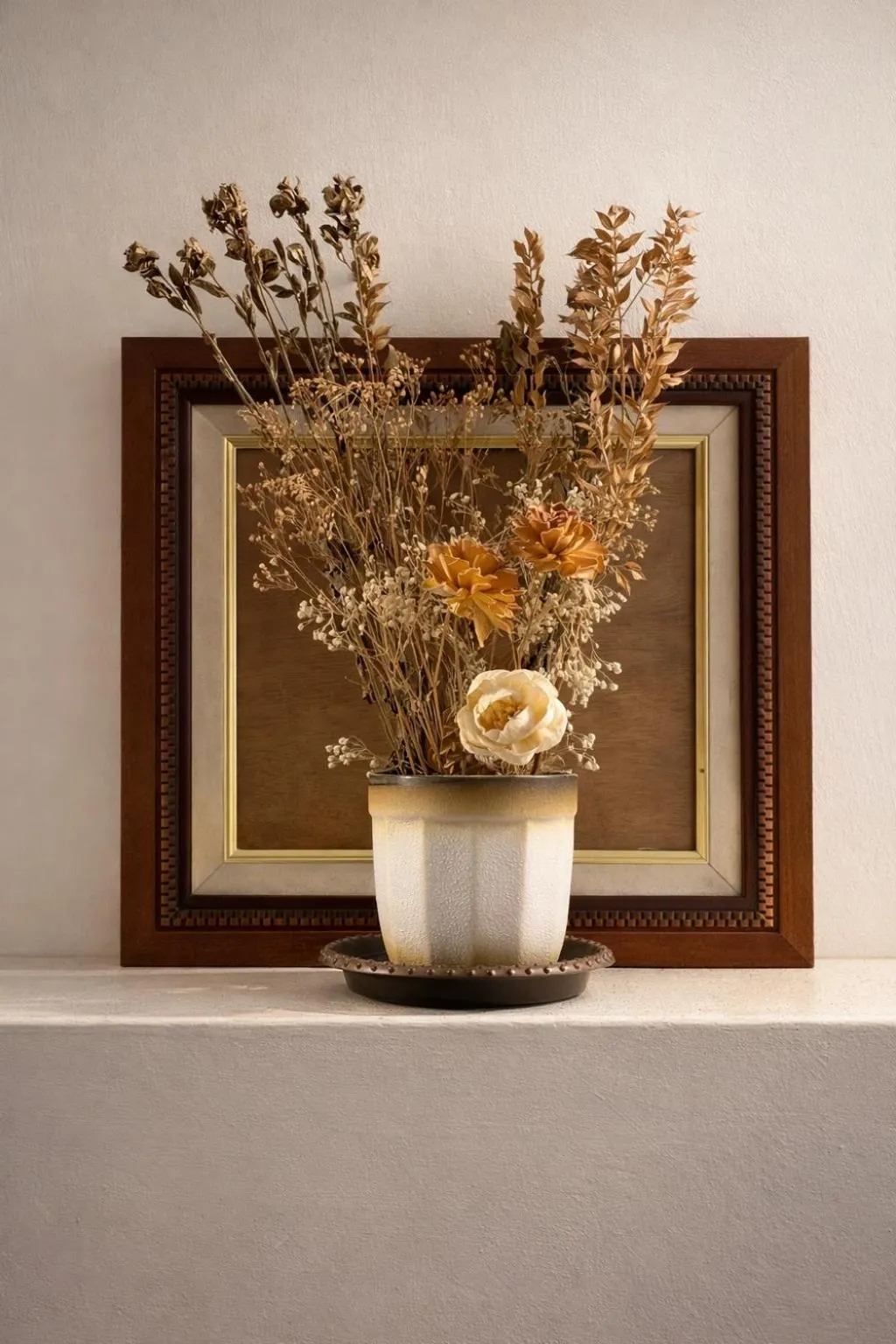 Decorative detail in Inn Sun Hotel