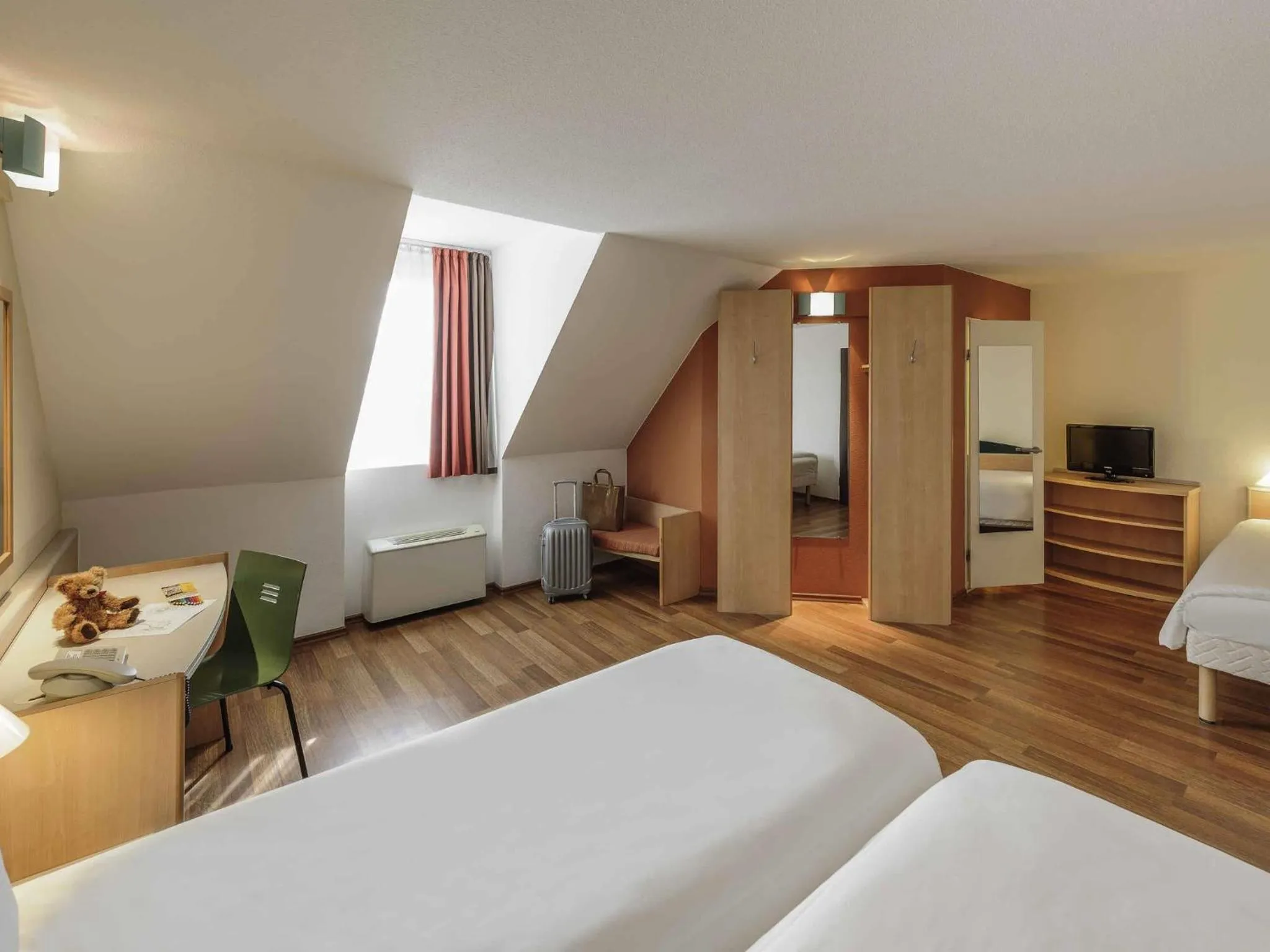 Bedroom, Bed in ibis Bamberg Altstadt
