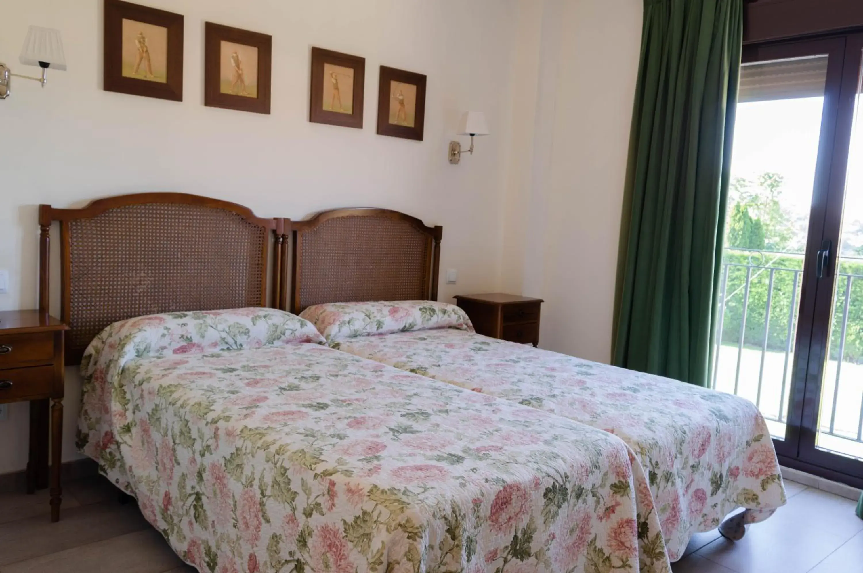 Twin Room in Hotel El Rondón Twin Room in Hotel El Rondón
