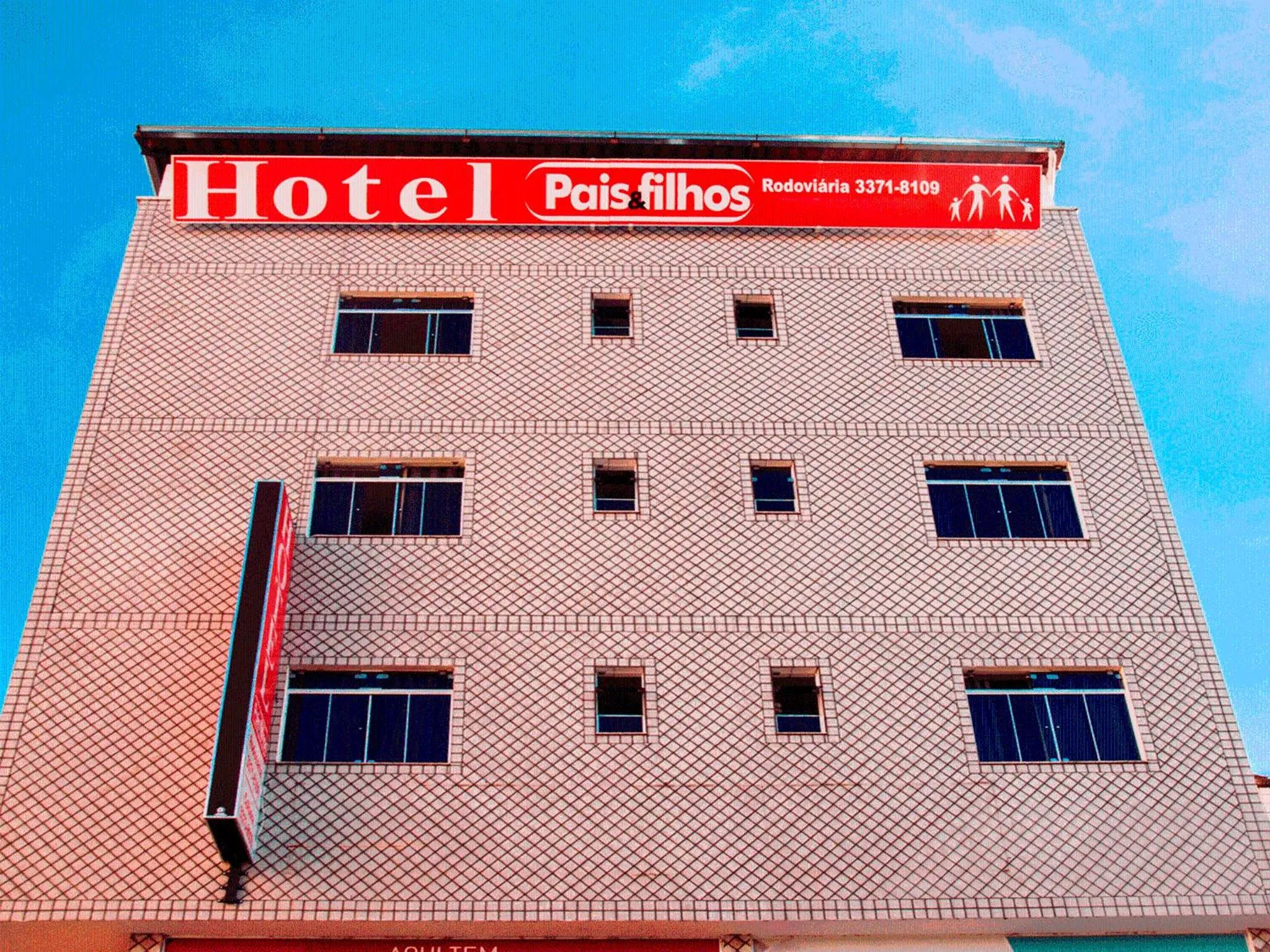 Hotel Pais e Filhos