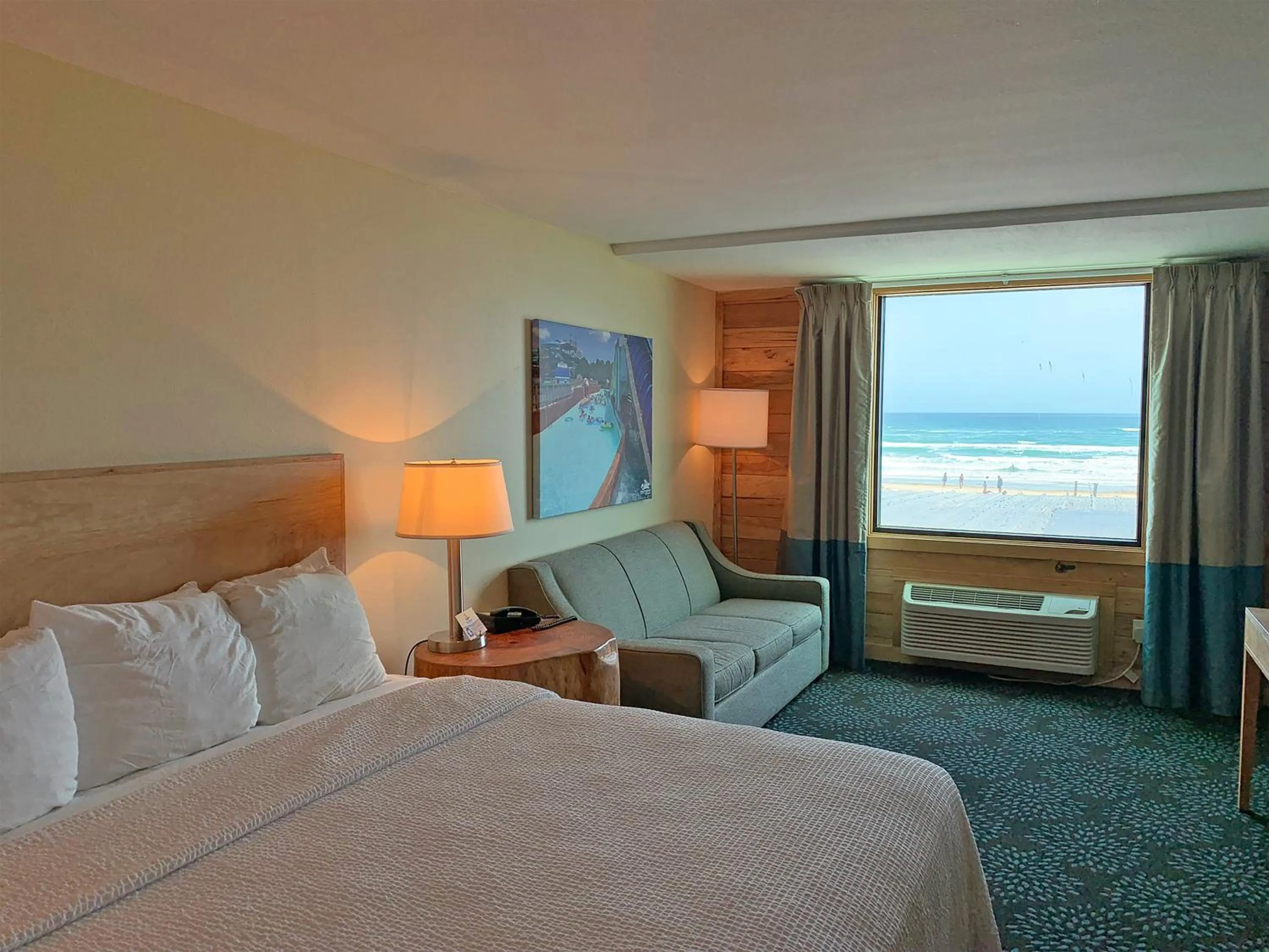 Sea view, Bed in Holiday Inn Resort South Padre Island-Beach Front by IHG