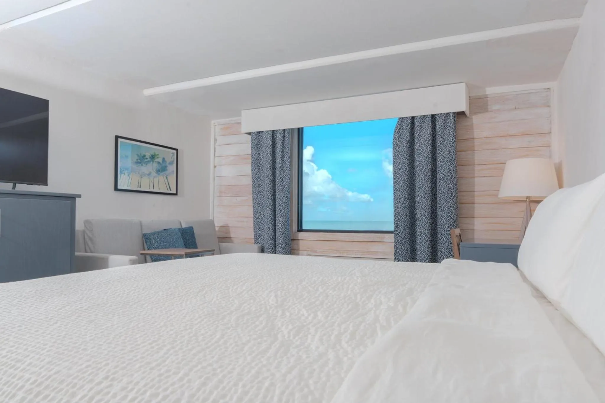 Photo of the whole room, Bed in Holiday Inn Resort South Padre Island-Beach Front by IHG