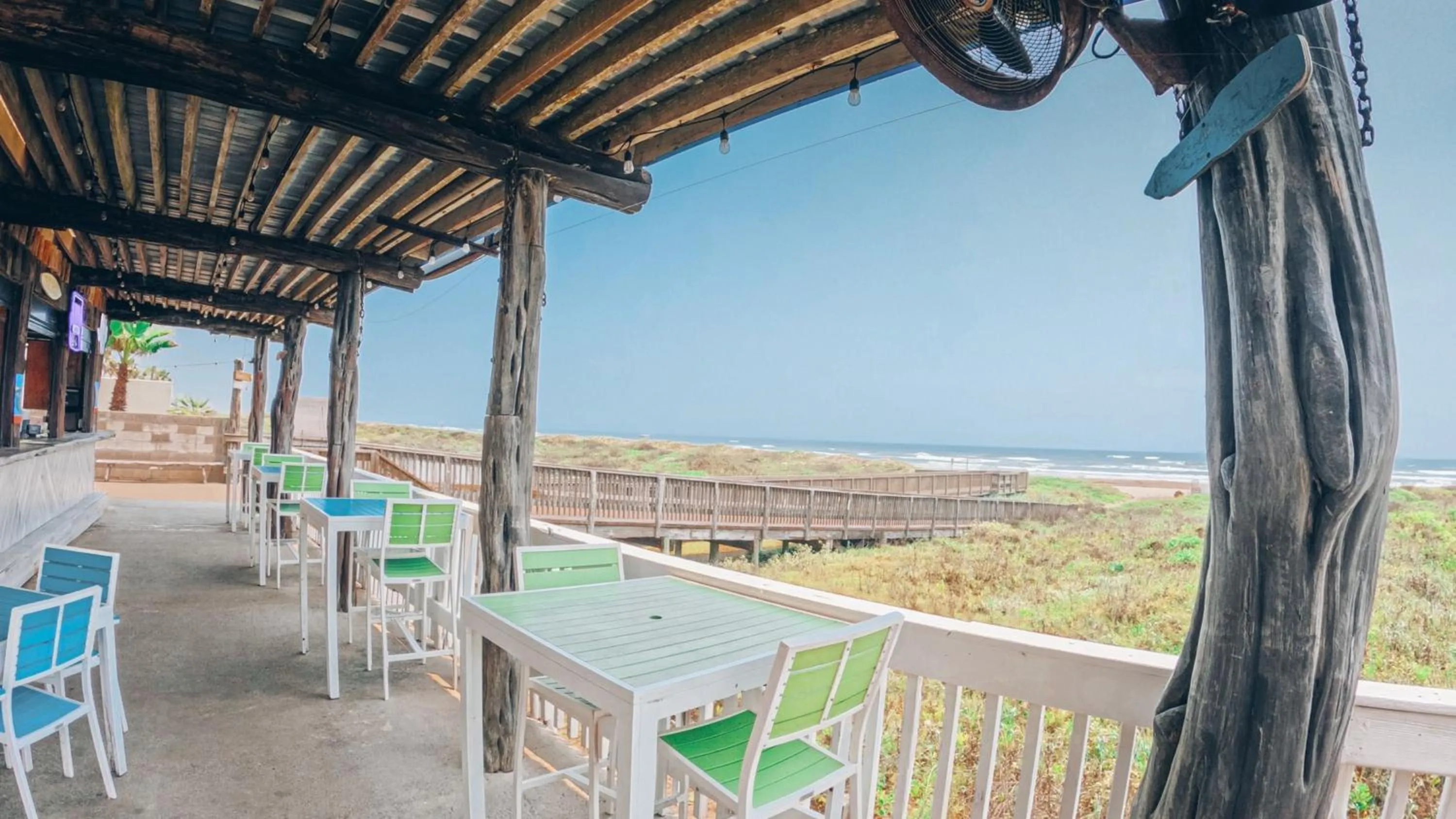 Restaurant/places to eat in Holiday Inn Resort South Padre Island-Beach Front by IHG