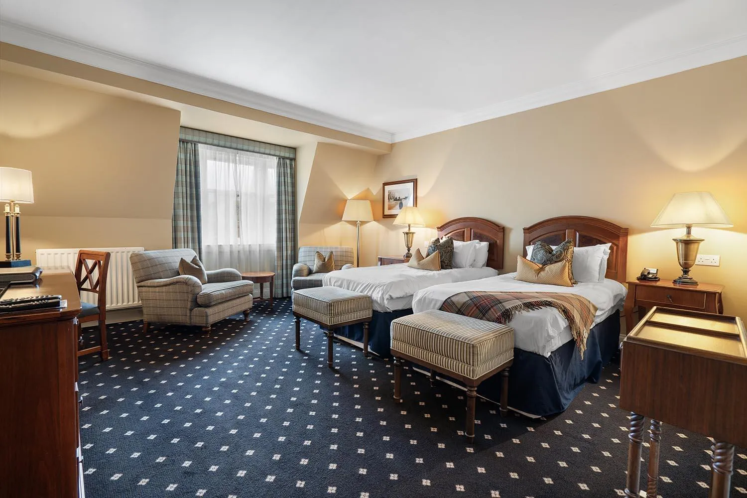 Bed in The Royal Hotel Campbeltown