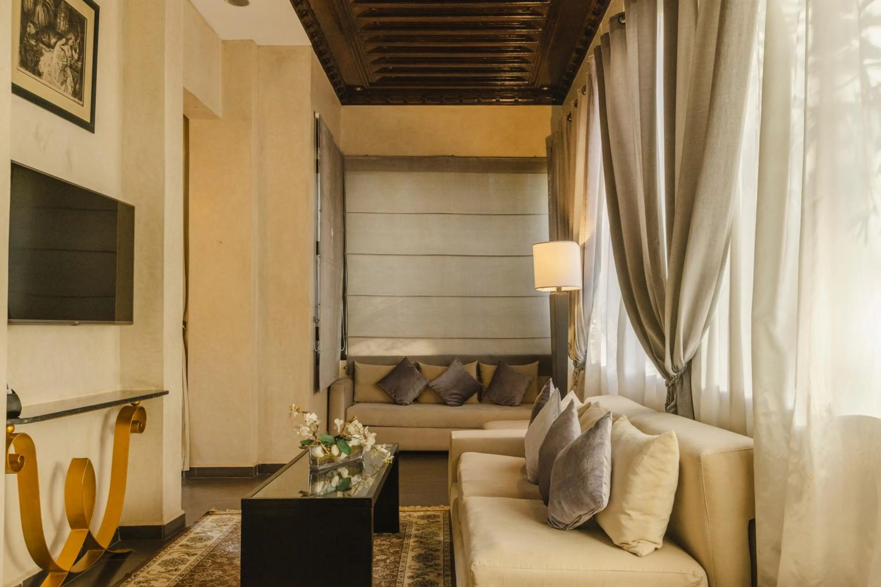 Living room in Le Palais Rhoul and Spa