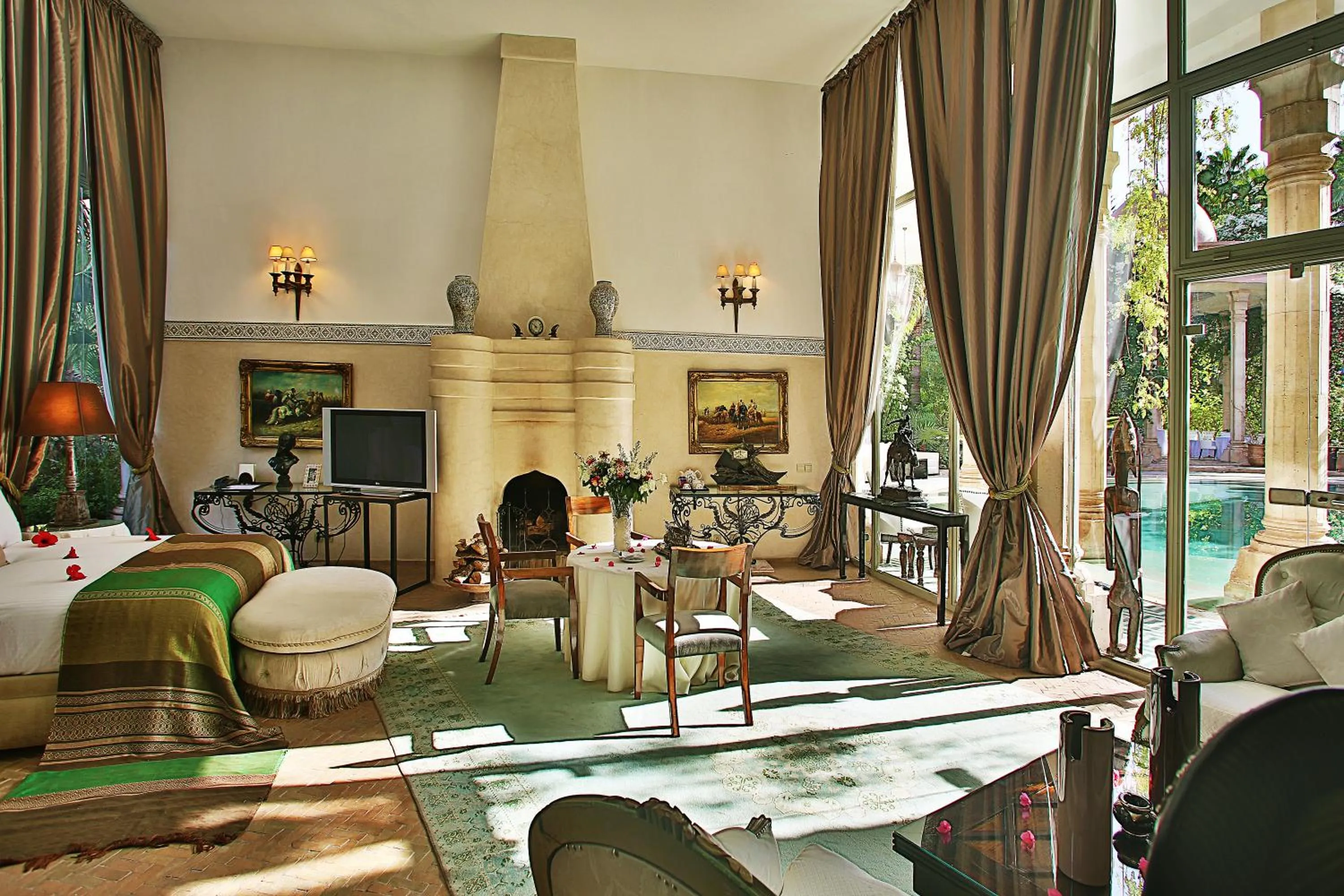 Bedroom in Le Palais Rhoul and Spa