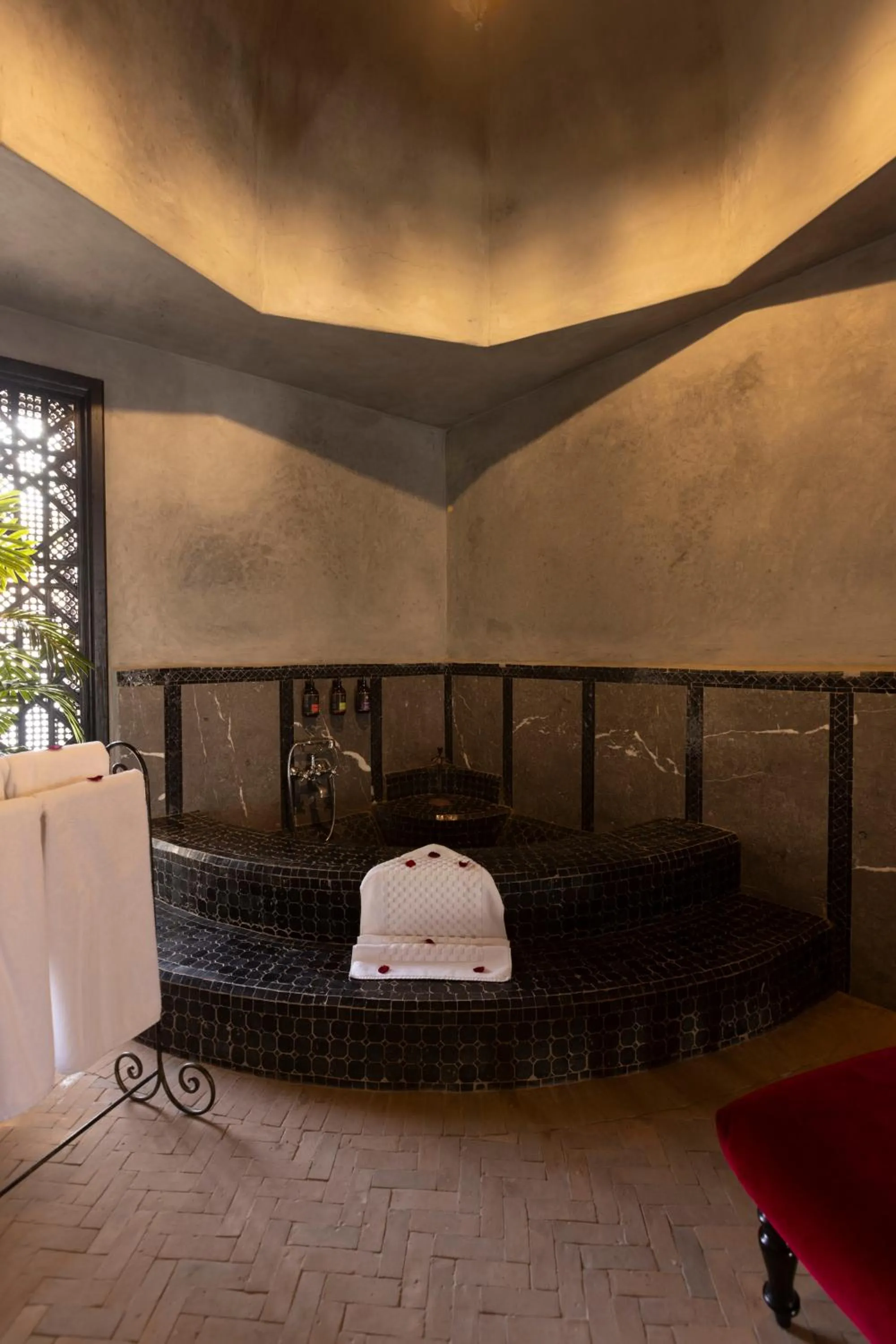 Shower, Bed in Le Palais Rhoul and Spa