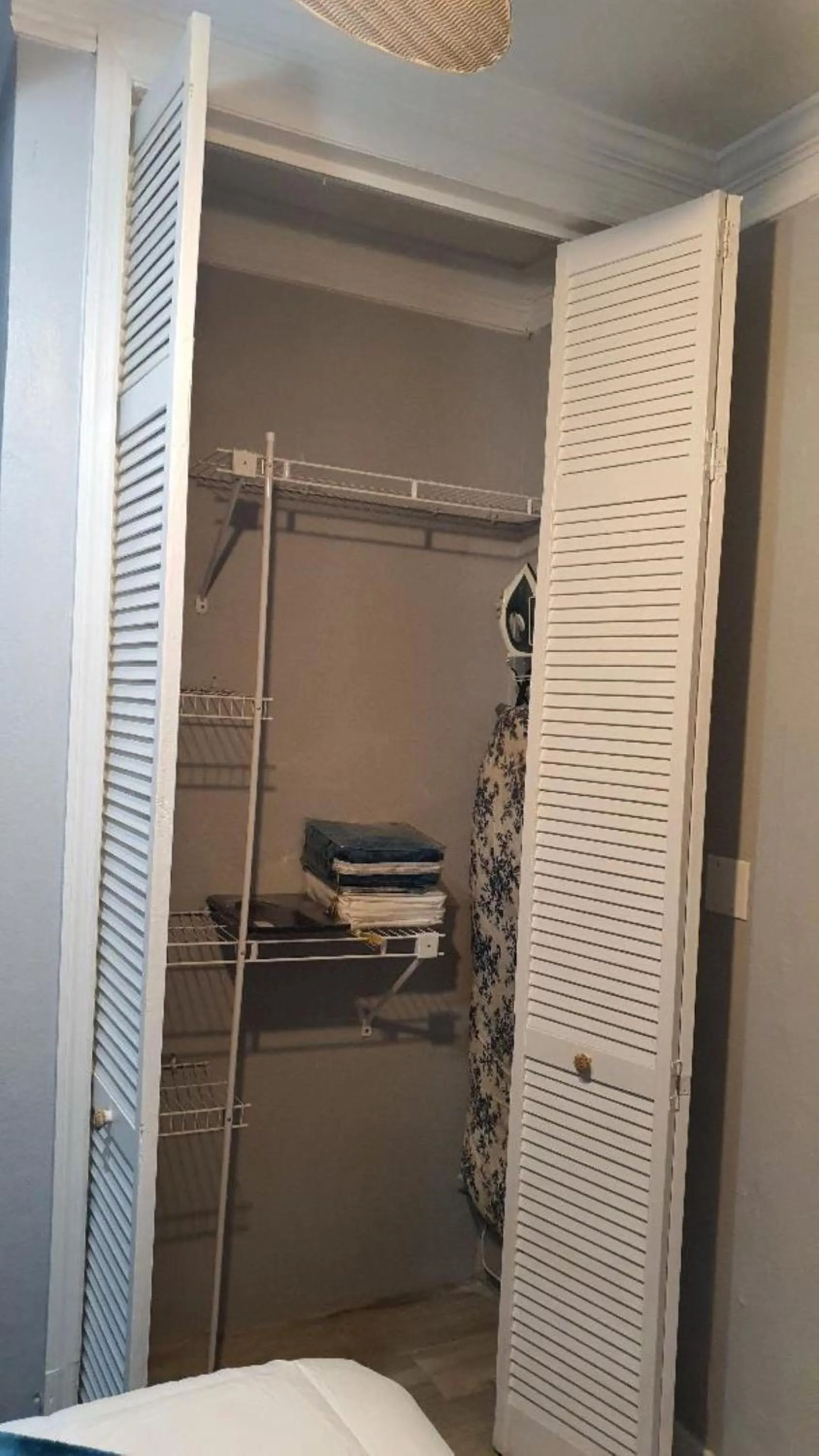 furniture in Kozy Bahamas Getaway