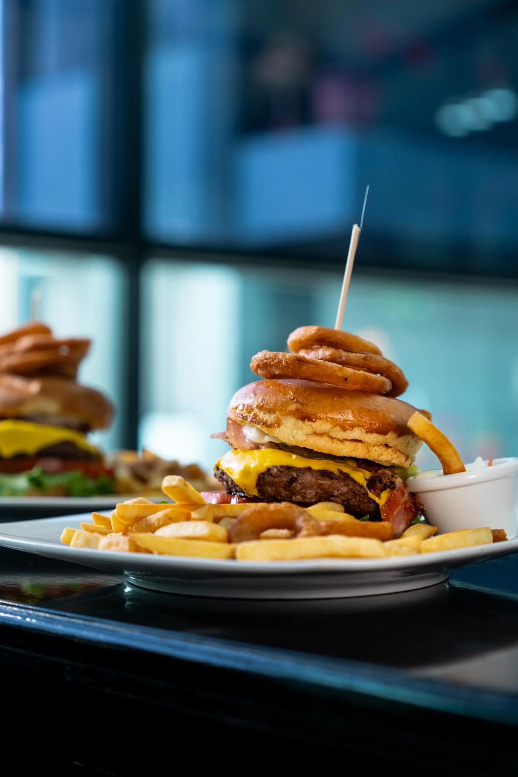 Restaurant/places to eat in Hotel Luckys