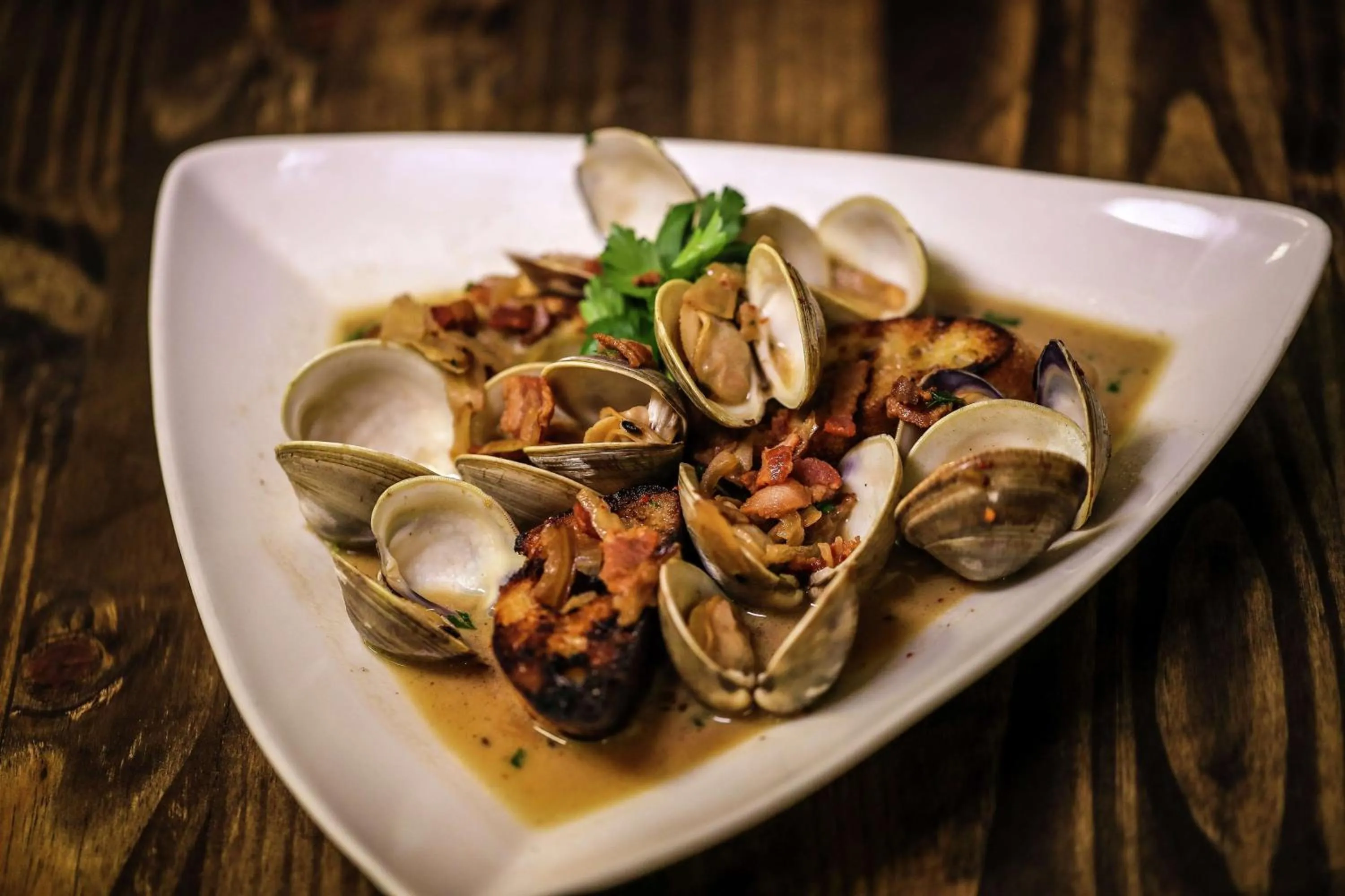 Restaurant/places to eat in Doubletree By Hilton Jamestown, Ny