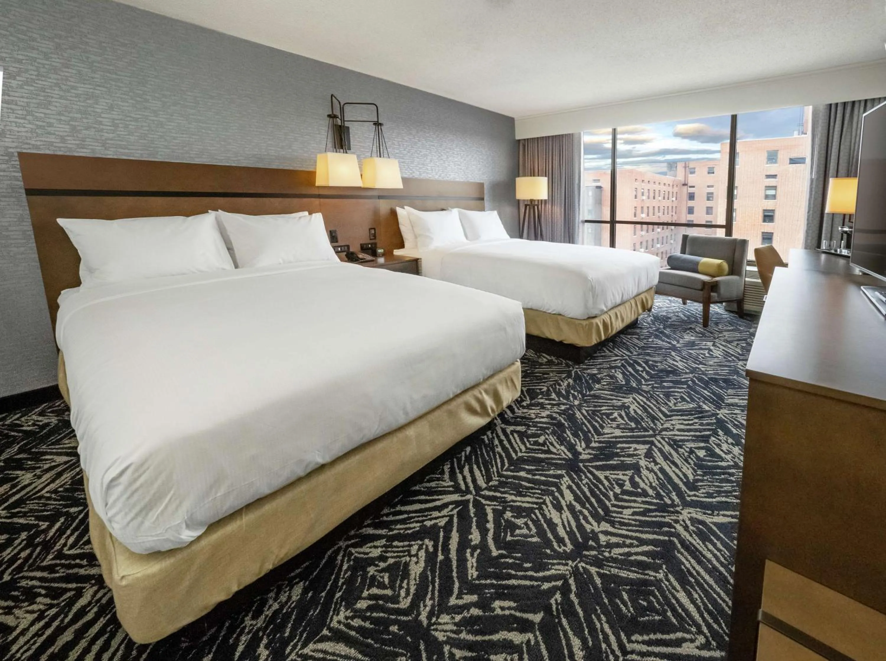 Bedroom, Bed in Doubletree By Hilton Jamestown, Ny