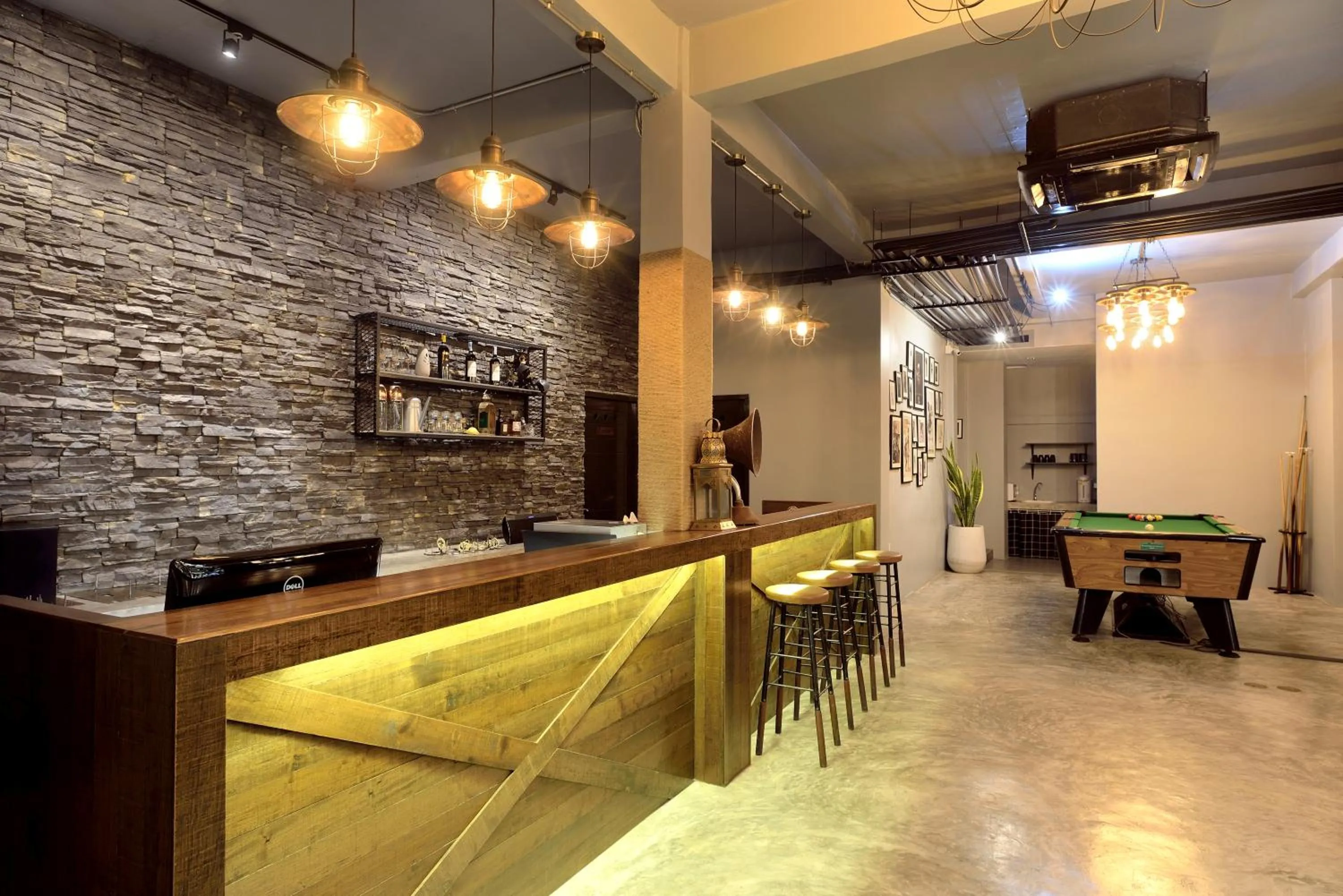 Lounge or bar in Castle Black Bangkok