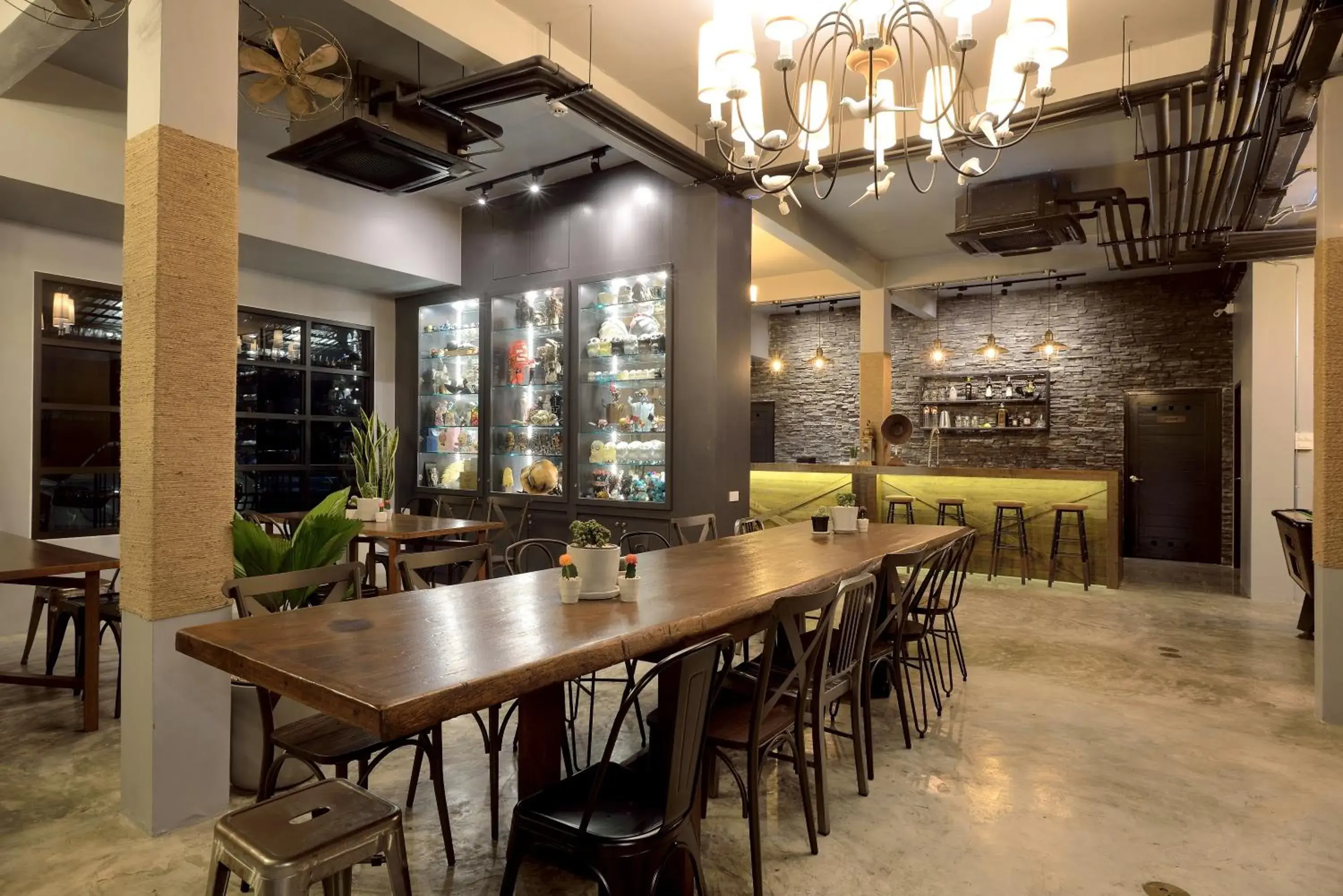 Restaurant/places to eat in Castle Black Bangkok Restaurant/places to eat in Castle Black Bangkok