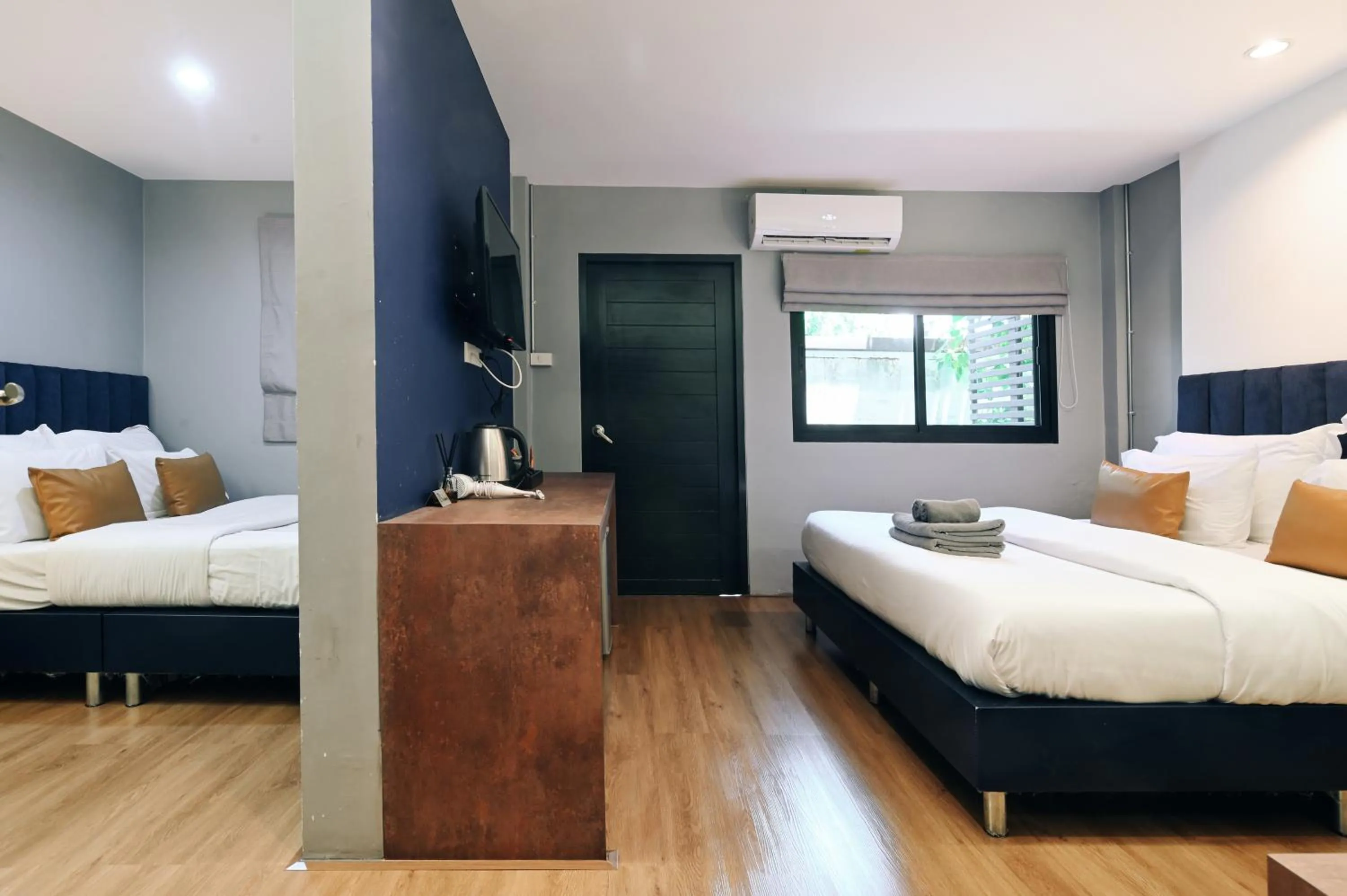 Bed in Castle Black Bangkok