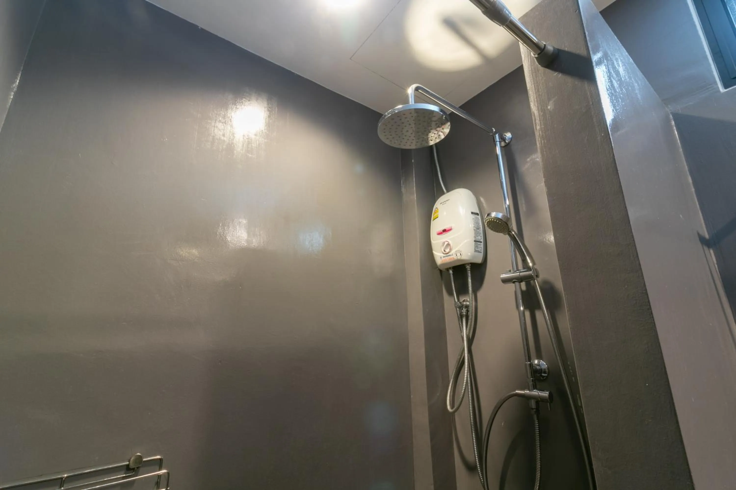 Shower in Castle Black Bangkok