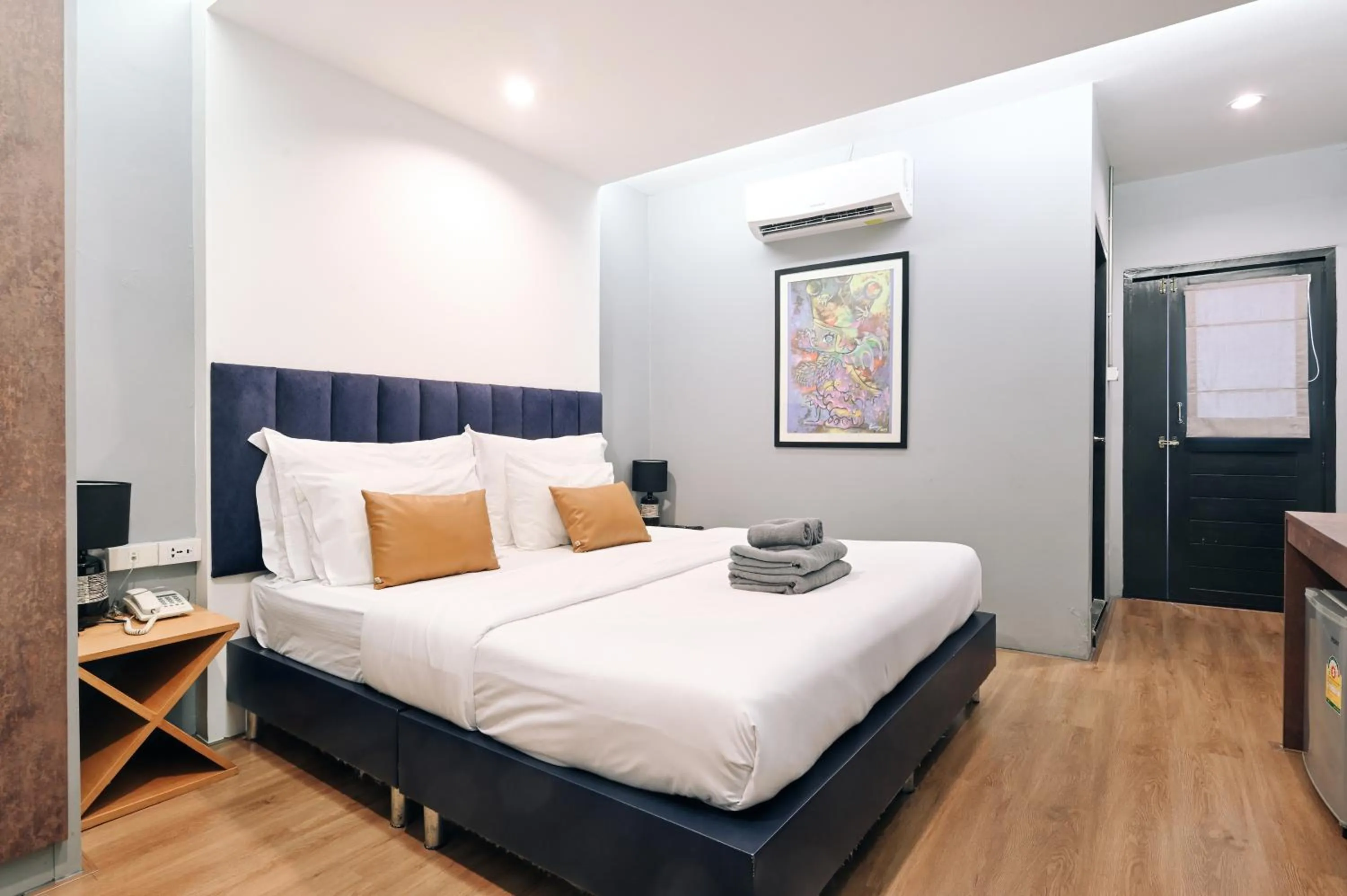 Bed in Castle Black Bangkok