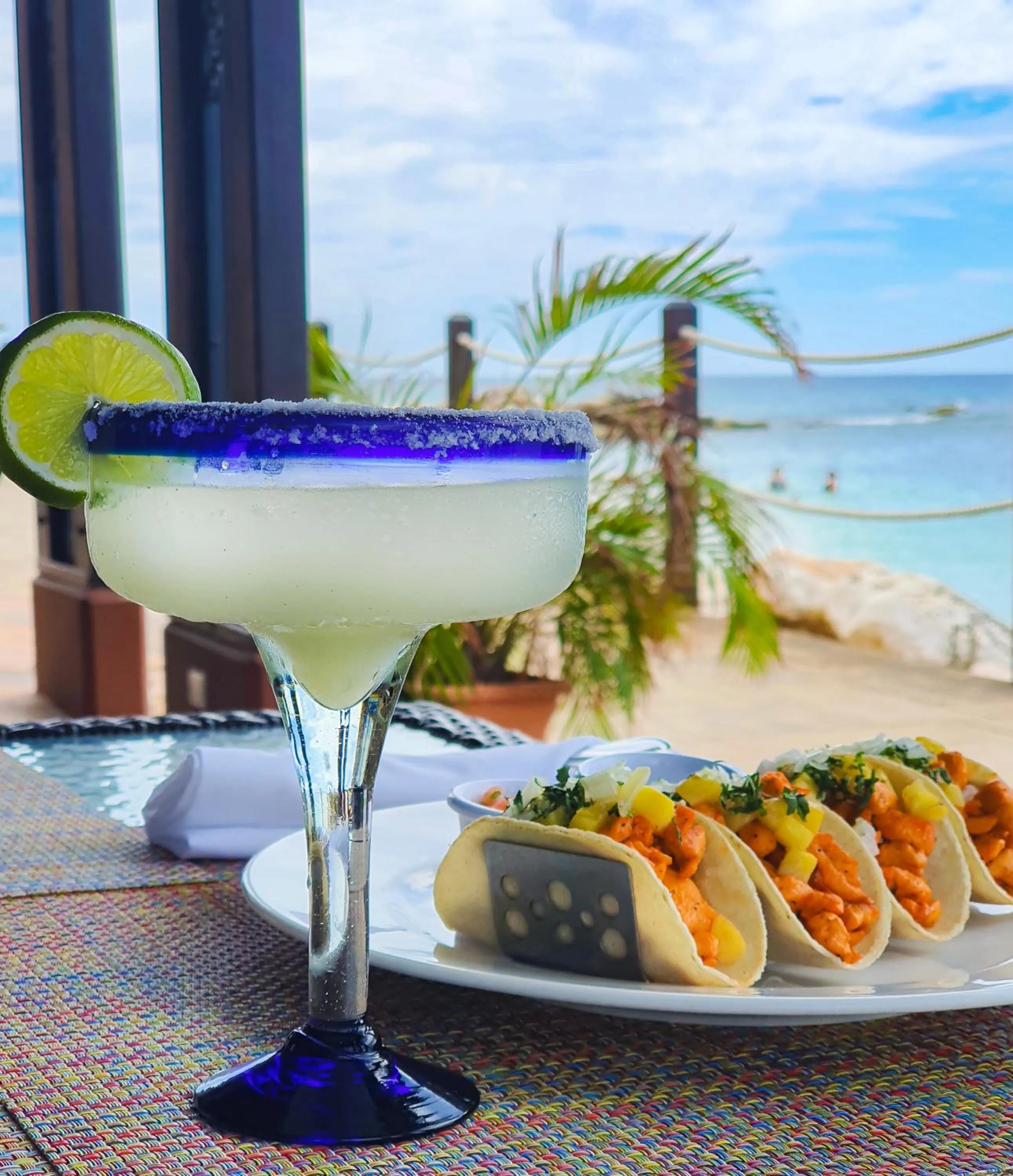 Restaurant/places to eat in Simpson Bay Resort Marina & Spa