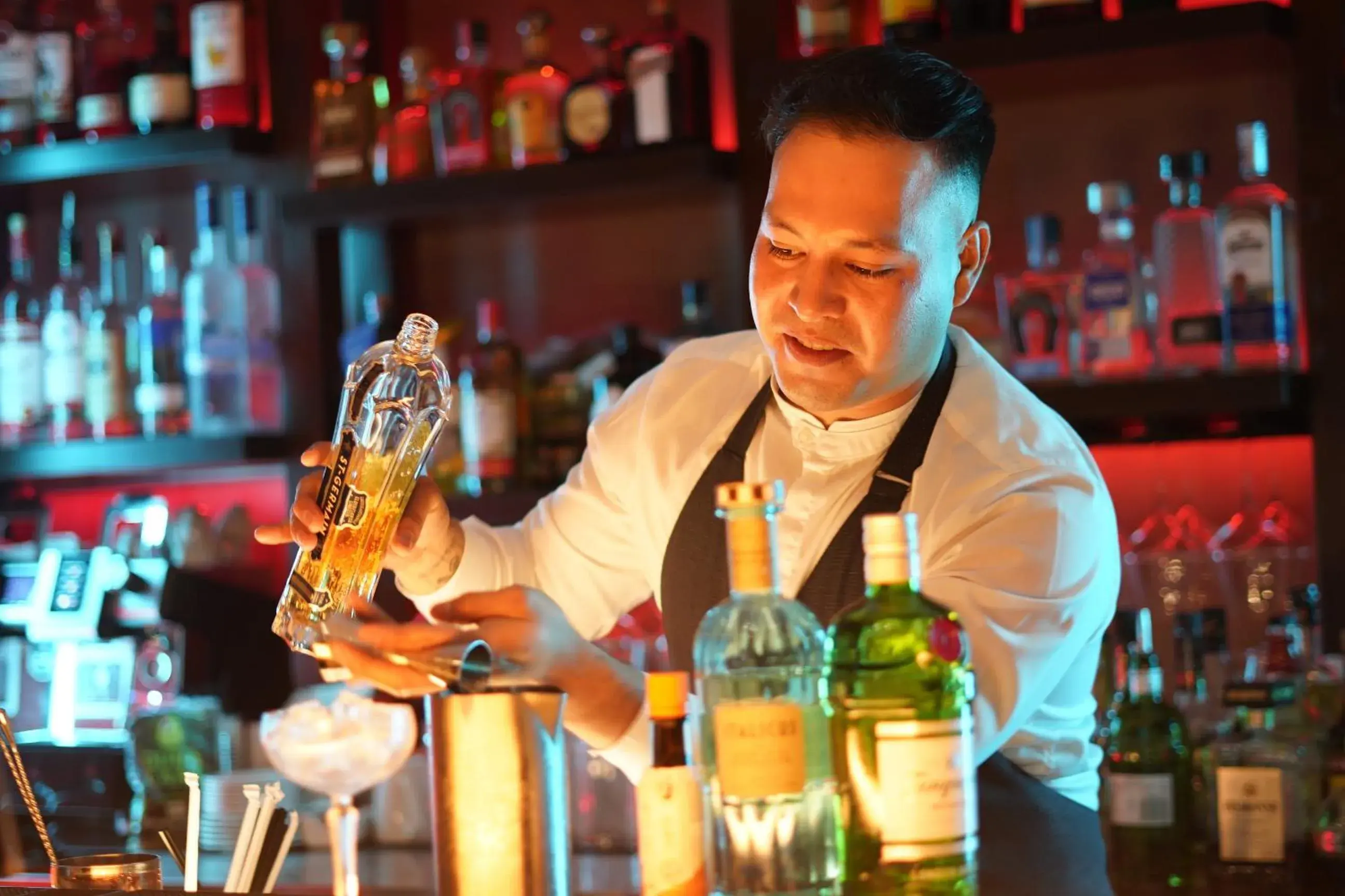 Restaurant/places to eat in Simpson Bay Resort Marina & Spa Restaurant/places to eat in Simpson Bay Resort Marina & Spa