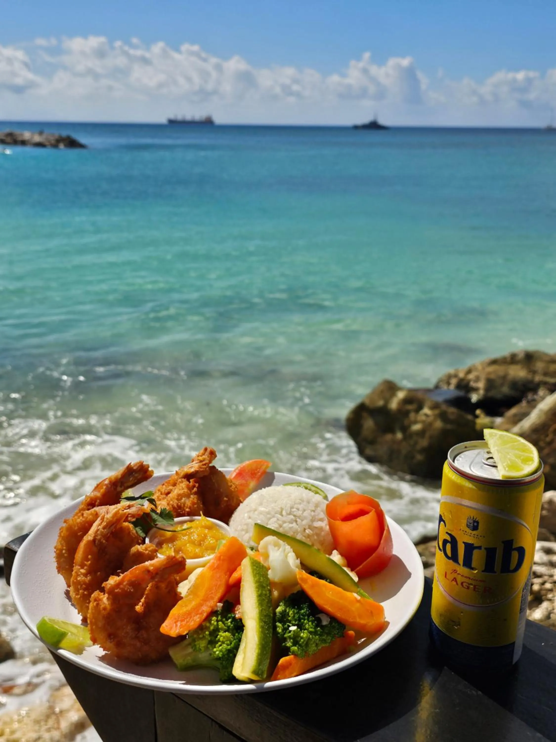 Restaurant/places to eat in Simpson Bay Resort Marina & Spa