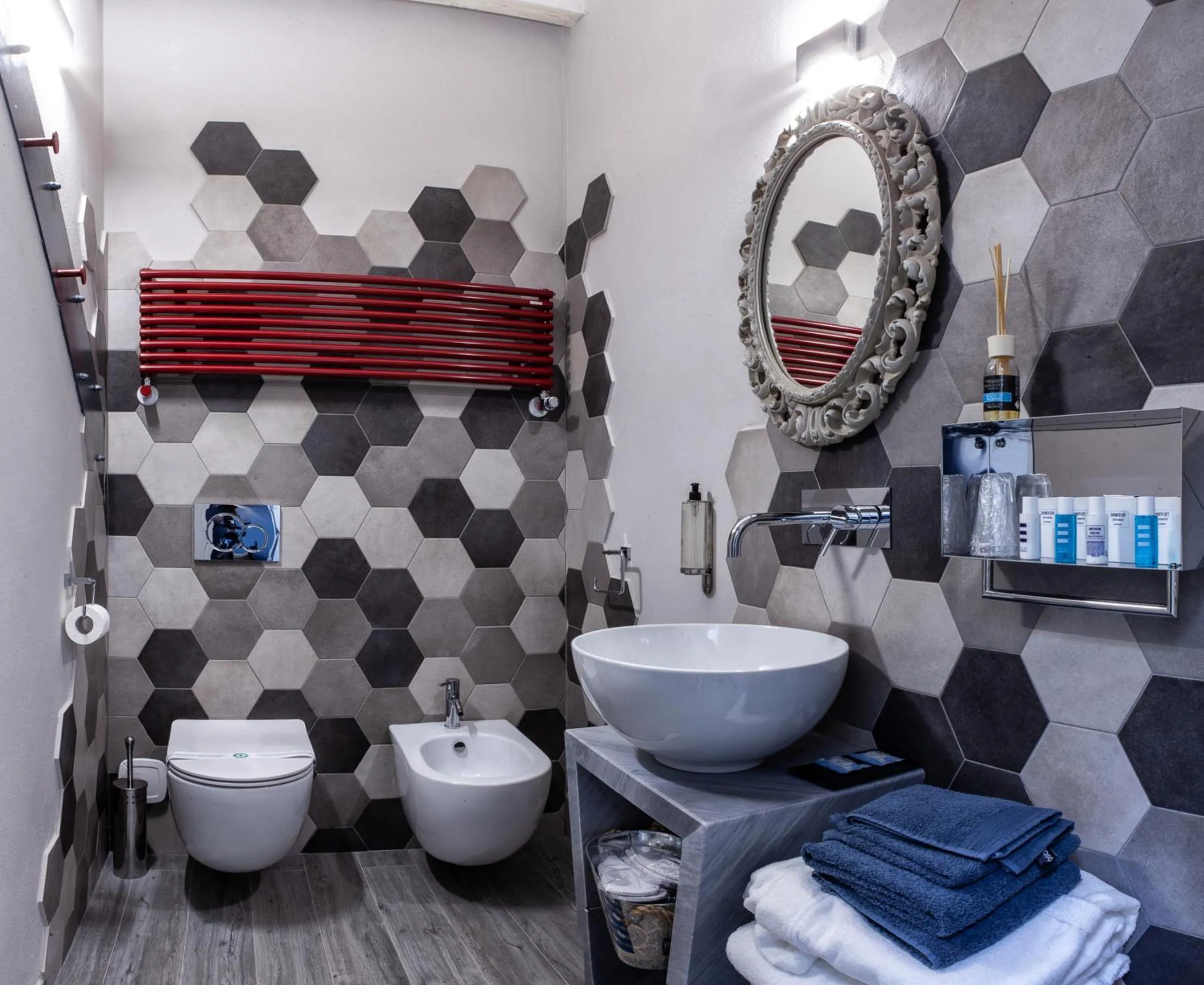 Toilet in 150 LatoMare