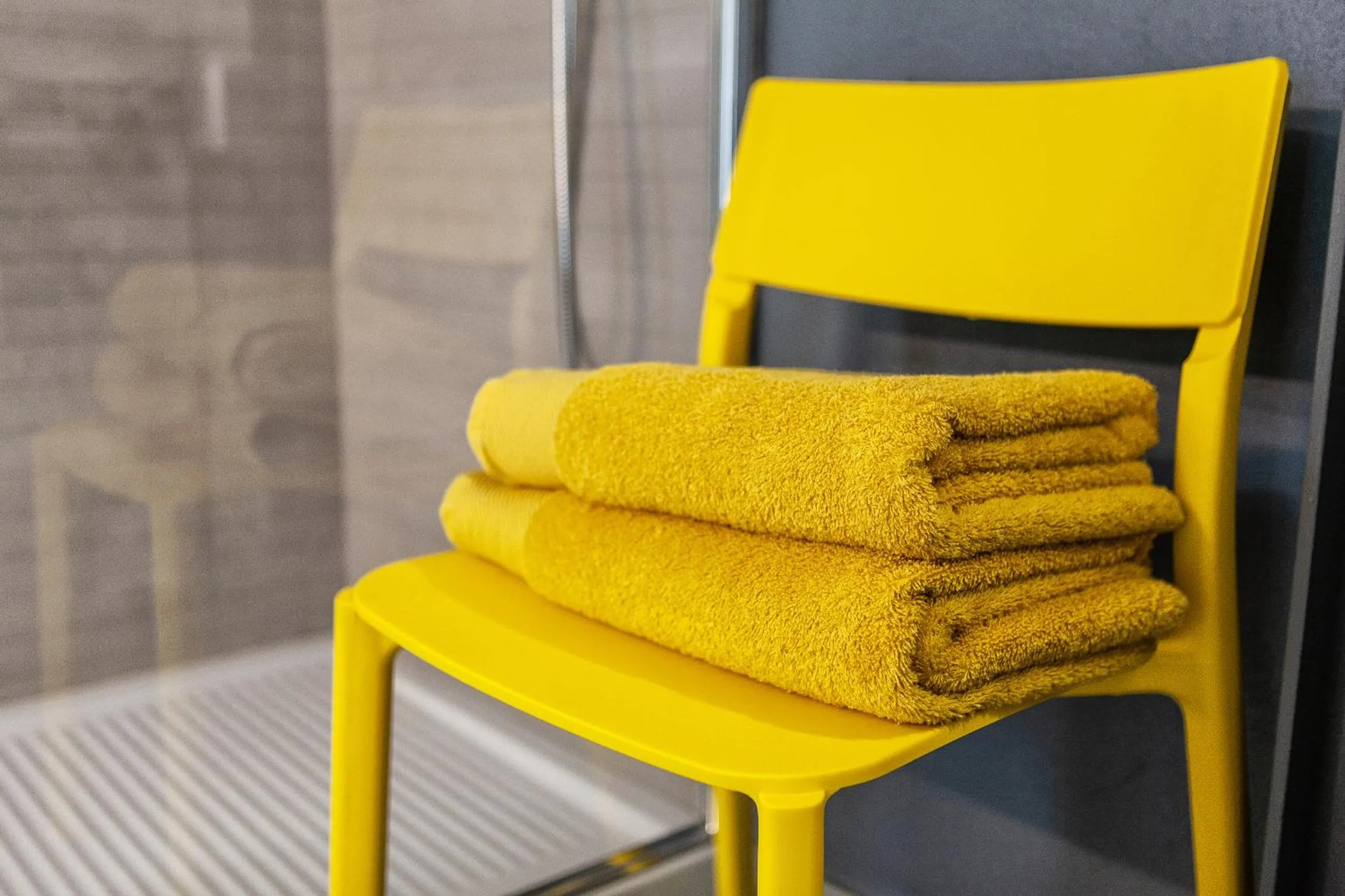 Shower in 150 LatoMare