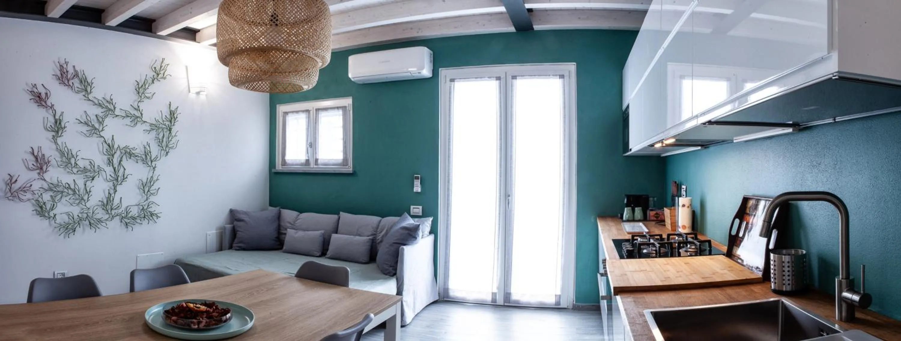 Kitchen or kitchenette in 150 LatoMare