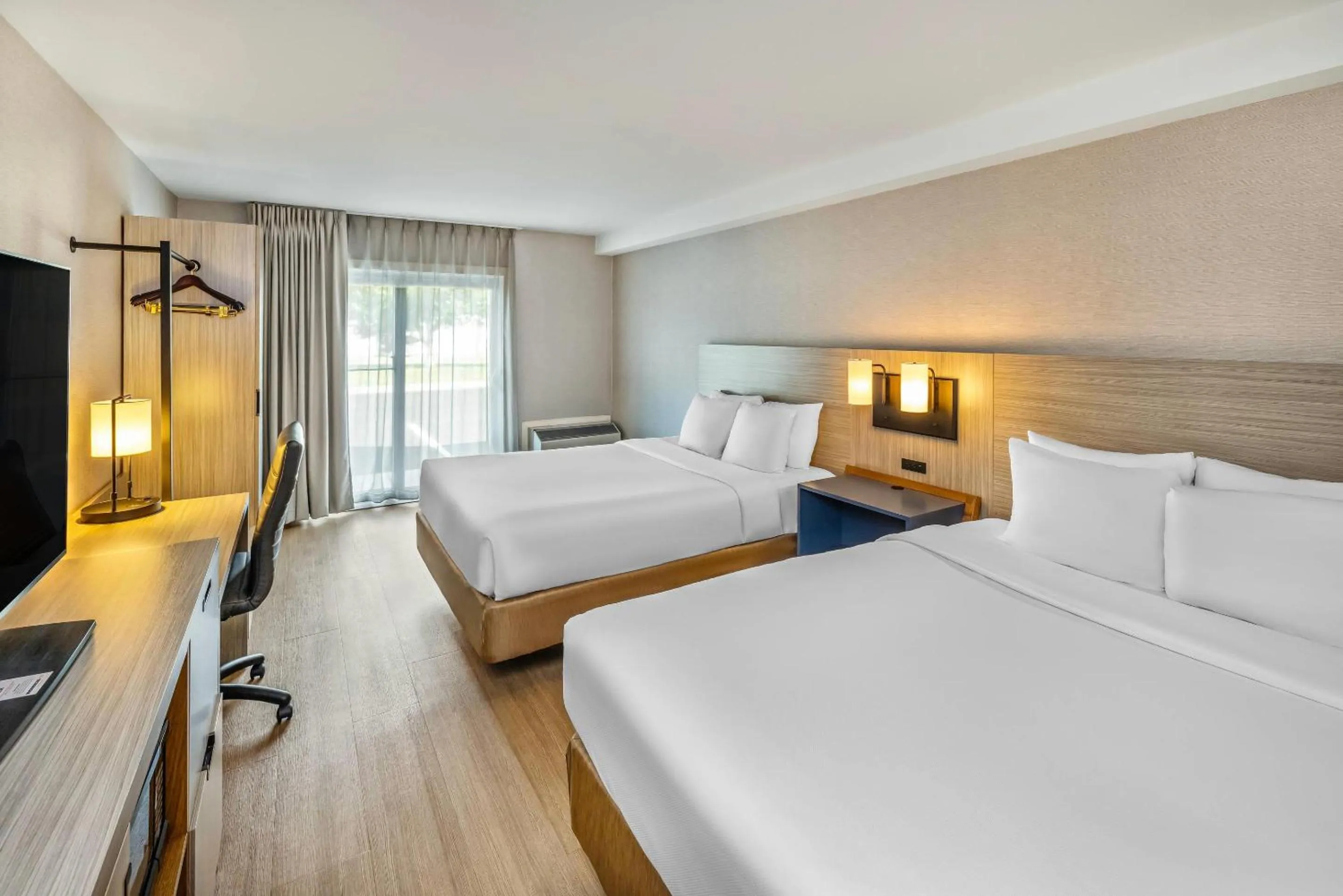 Bedroom, Bed in Comfort Inn