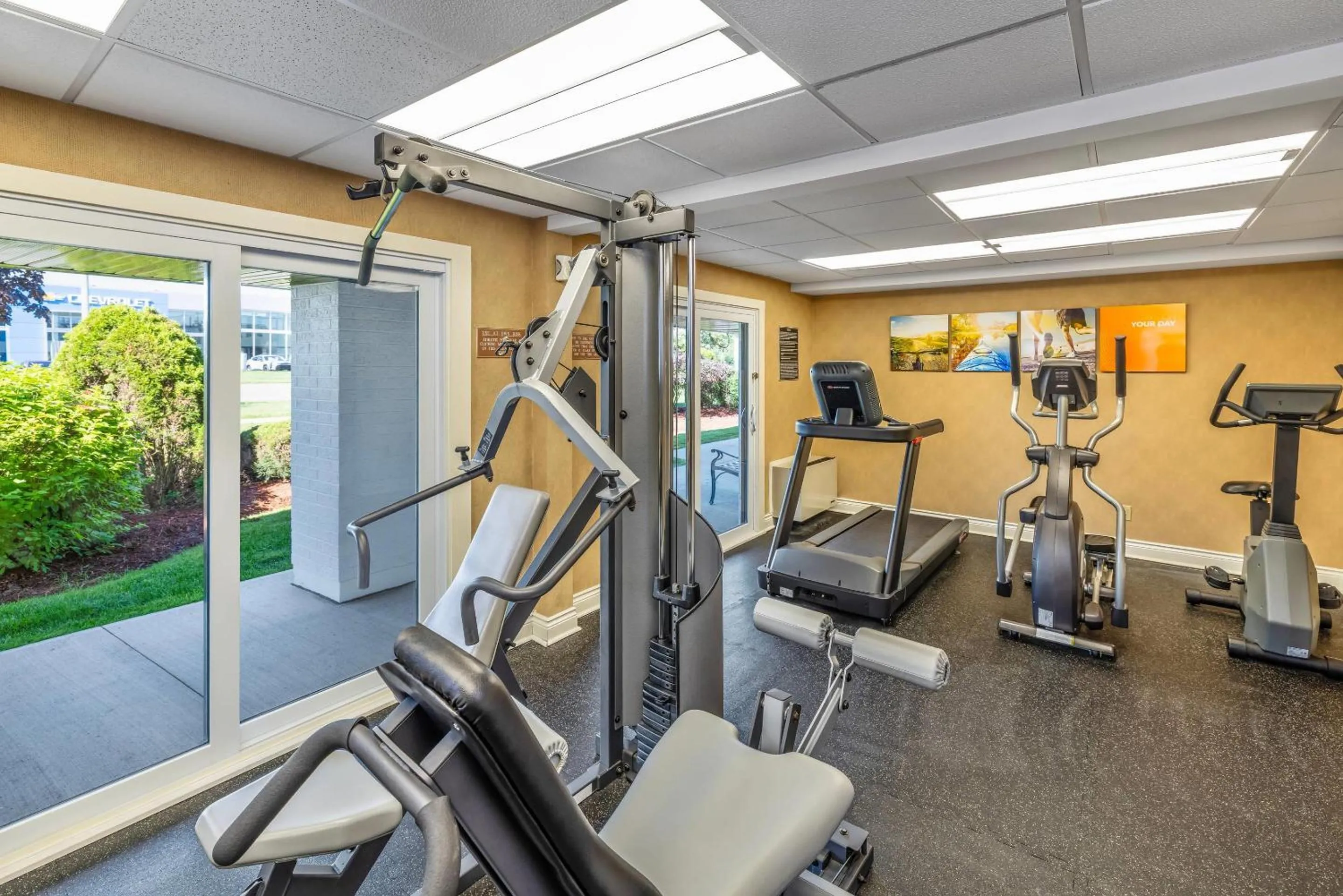 Fitness centre/facilities in Comfort Inn
