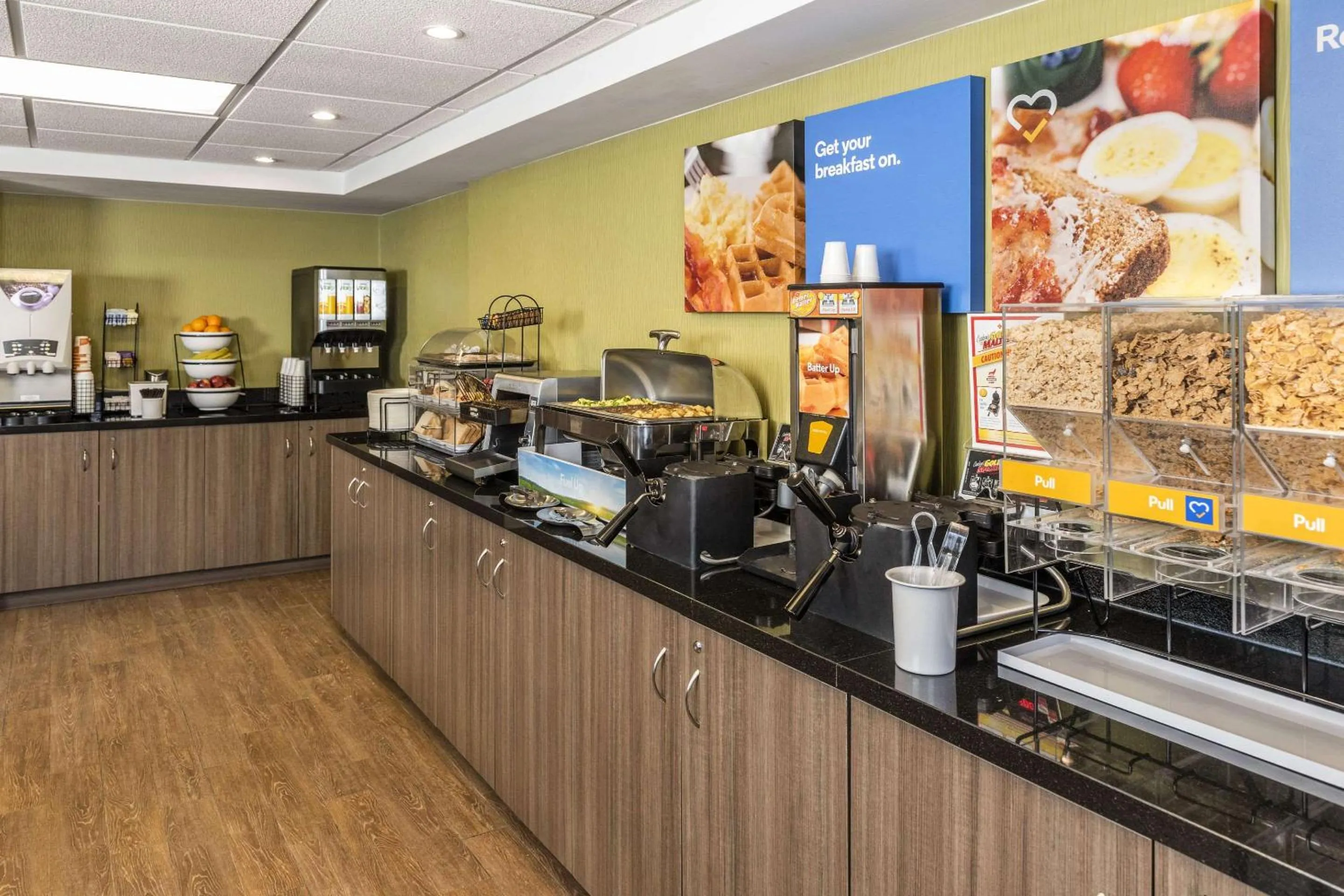 Restaurant/places to eat in Comfort Inn