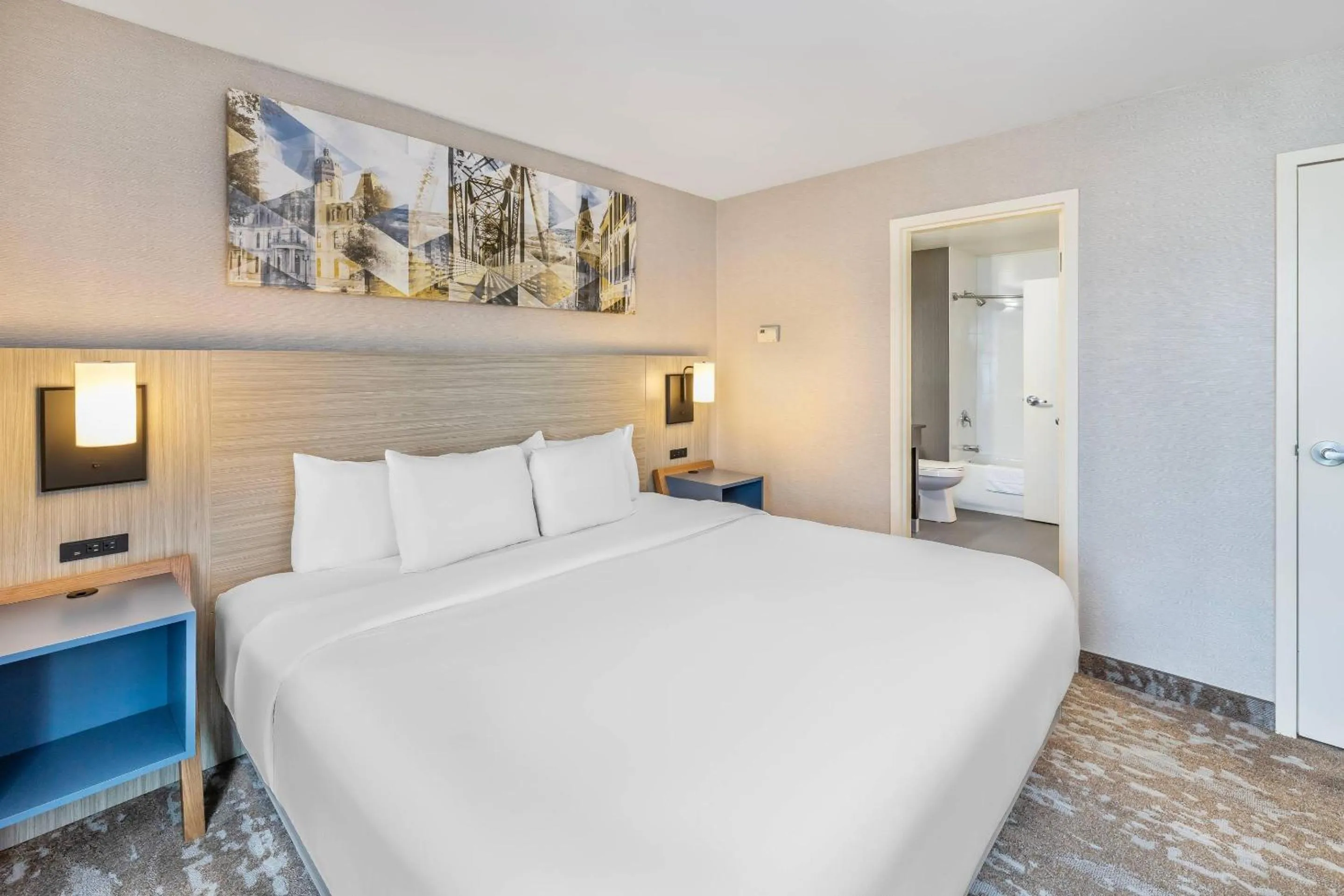 Bedroom, Bed in Comfort Inn