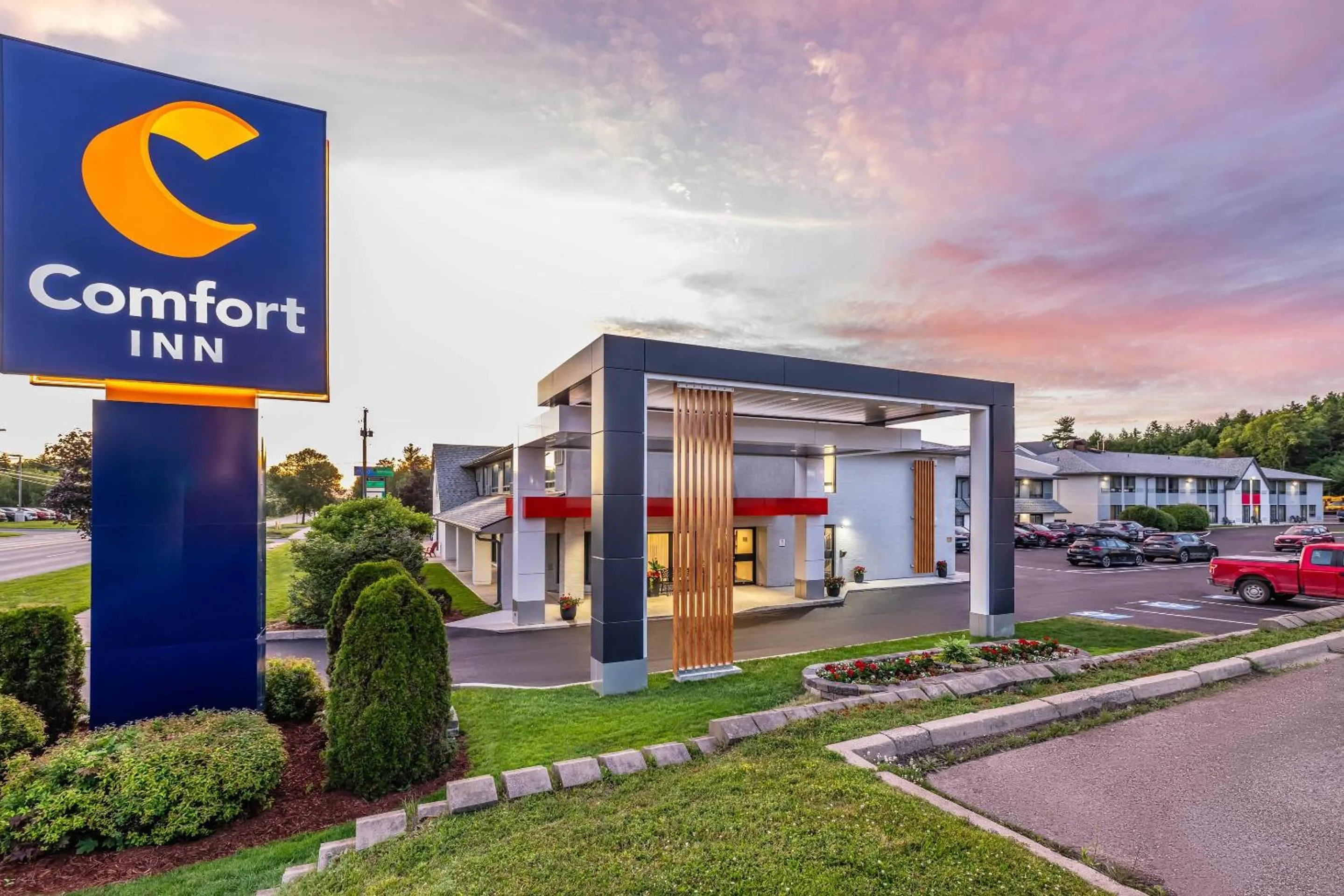 Property building in Comfort Inn