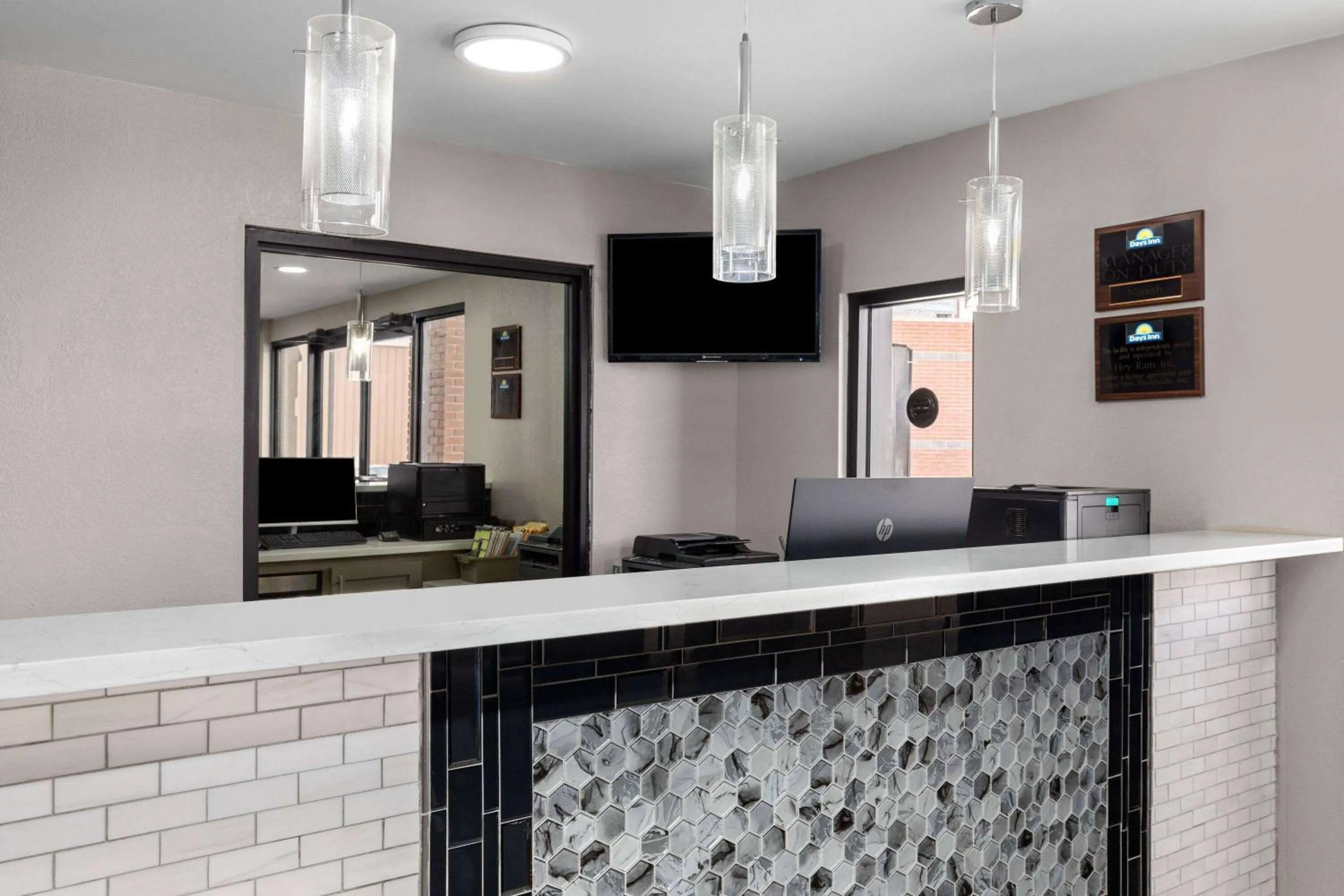 Lobby or reception in Days Inn by Wyndham Childersburg