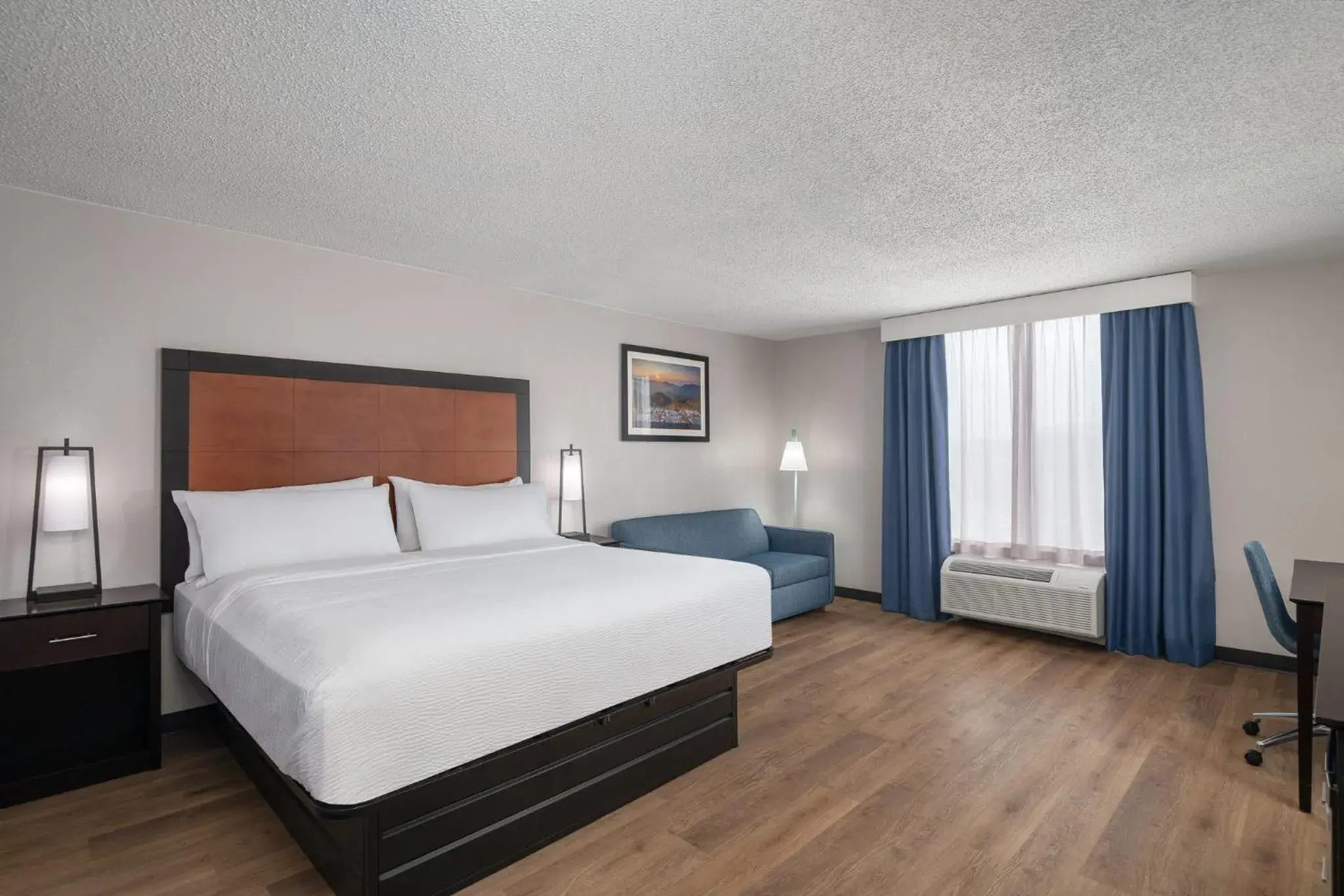 Photo of the whole room in Garner Hotel Wytheville East by IHG Photo of the whole room in Garner Hotel Wytheville East by IHG