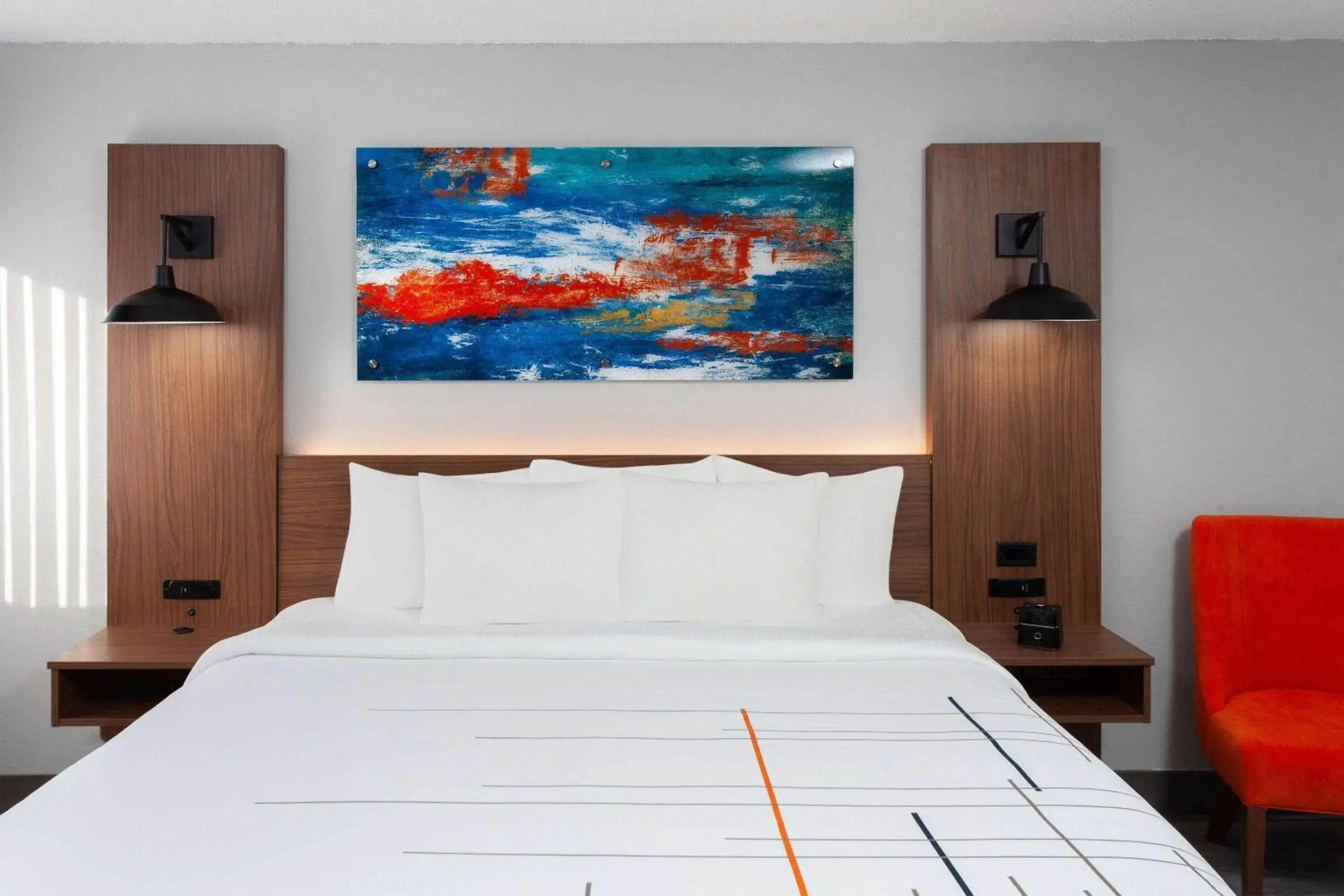 Bed in La Quinta Inn by Wyndham Wausau Bed in La Quinta Inn by Wyndham Wausau