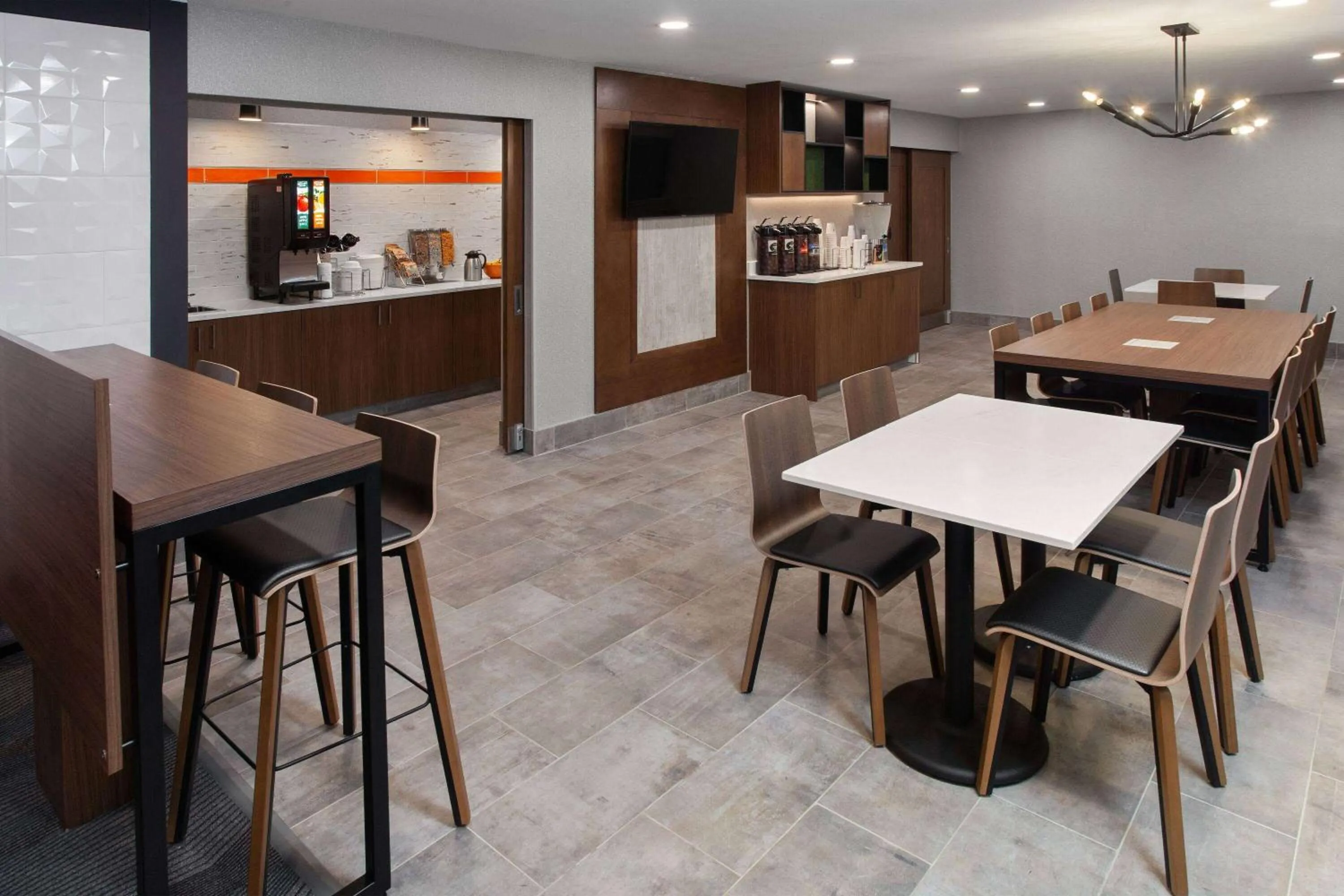 Breakfast in La Quinta Inn by Wyndham Wausau