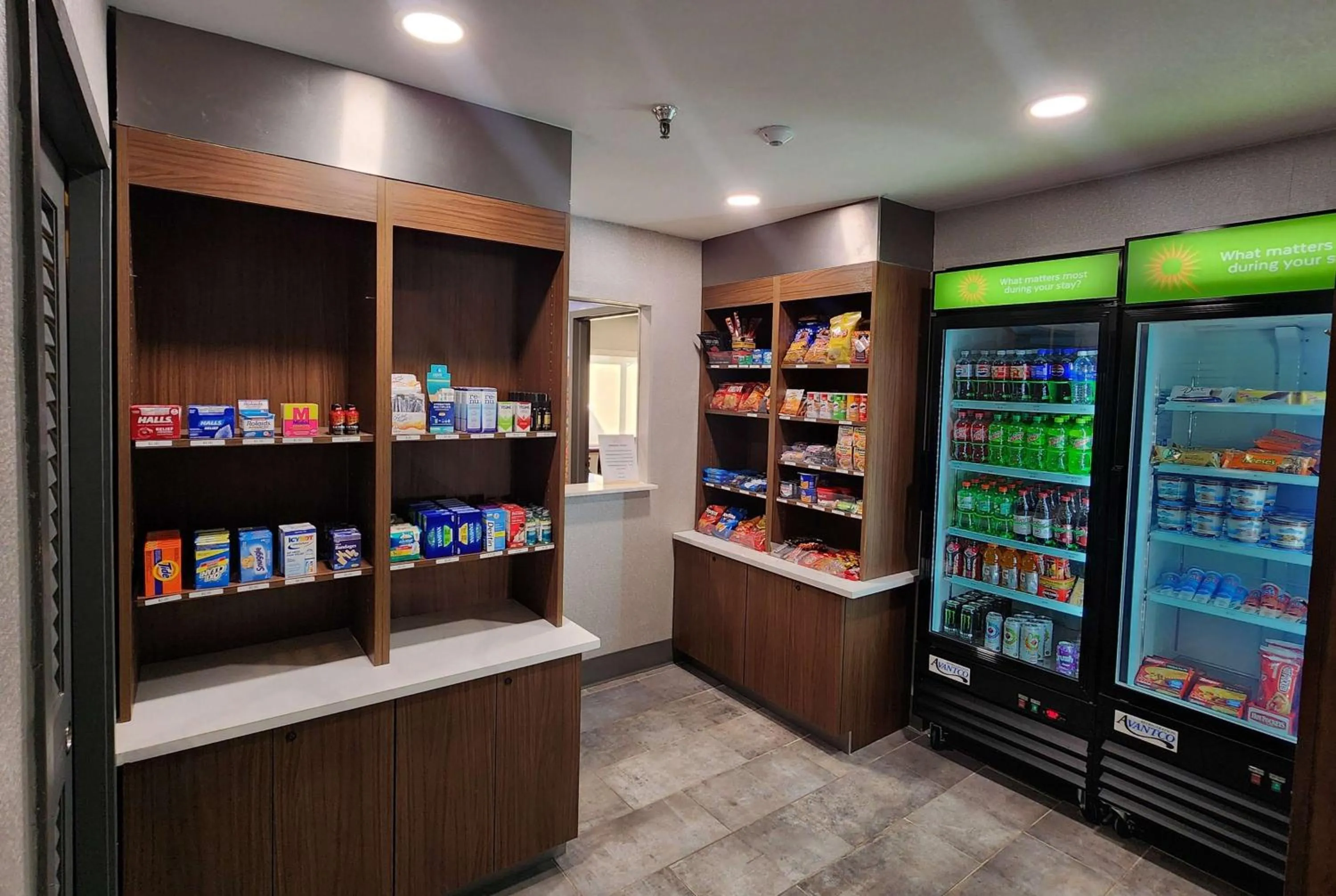 Food and drinks in La Quinta Inn by Wyndham Wausau