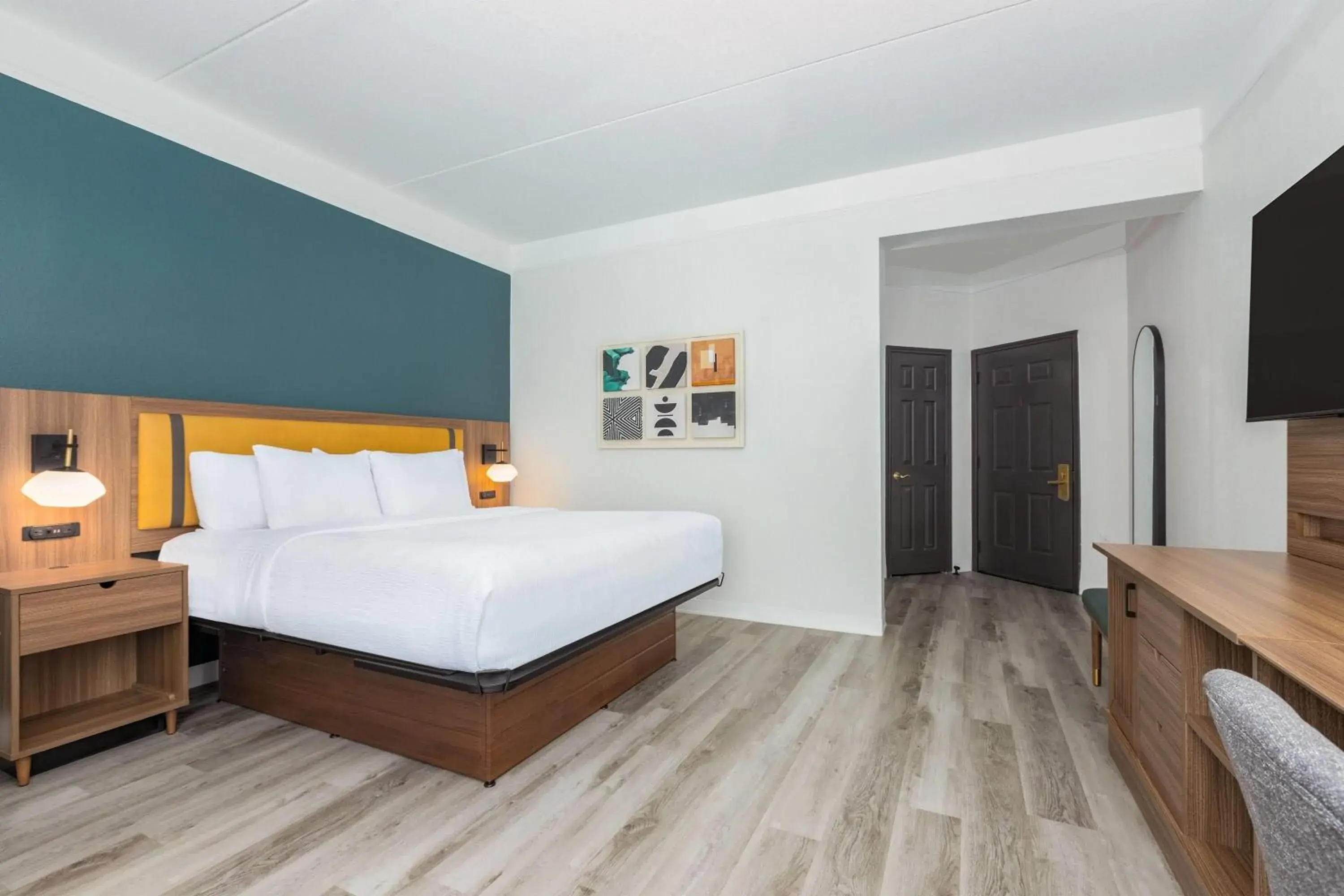 Photo of the whole room, Bed in La Quinta by Wyndham Sherman Photo of the whole room, Bed in La Quinta by Wyndham Sherman