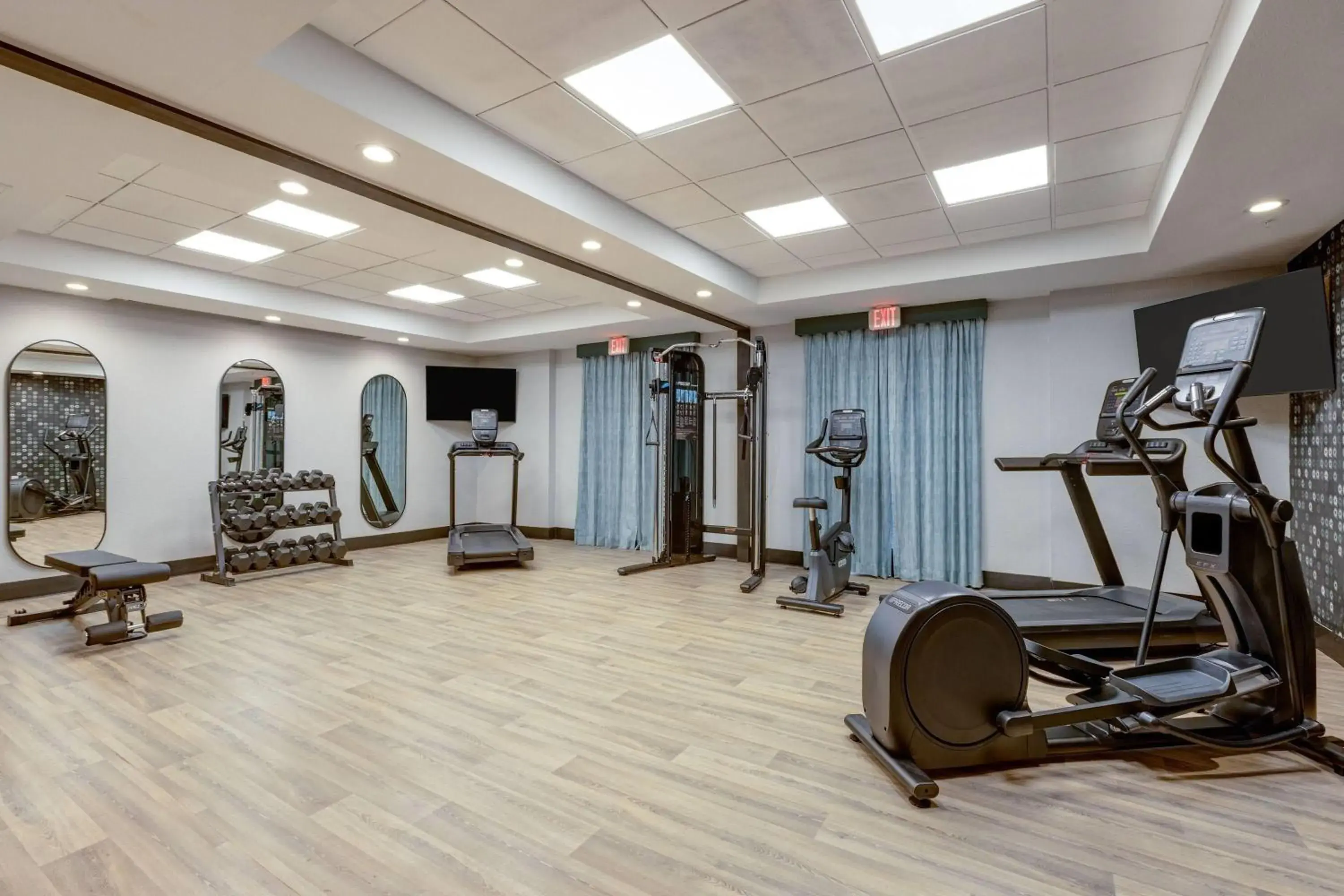 Fitness centre/facilities in La Quinta by Wyndham Sherman Fitness centre/facilities in La Quinta by Wyndham Sherman