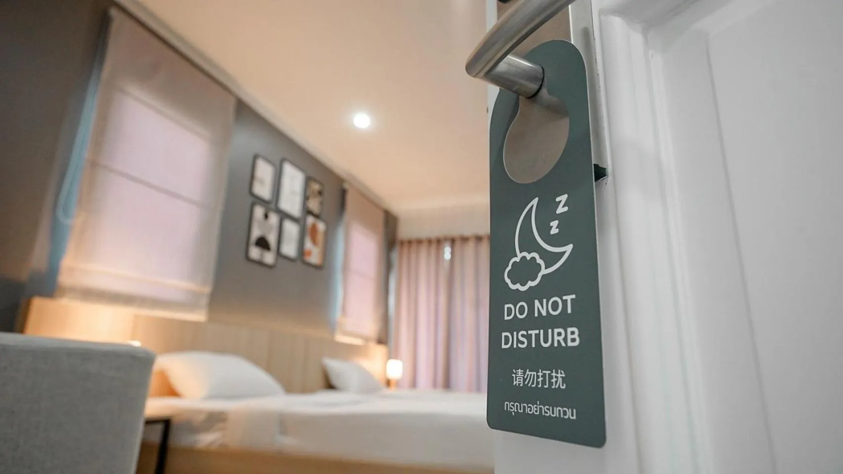 Bed in Boonsiri Boutique Hotel