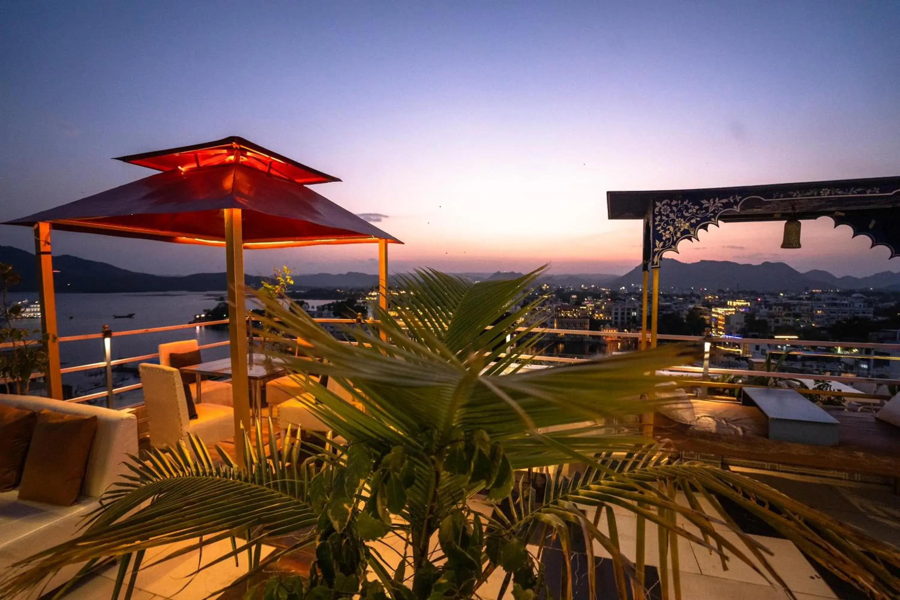 Restaurant/places to eat in The Lake View Hotel- On Lake Pichola Restaurant/places to eat in The Lake View Hotel- On Lake Pichola