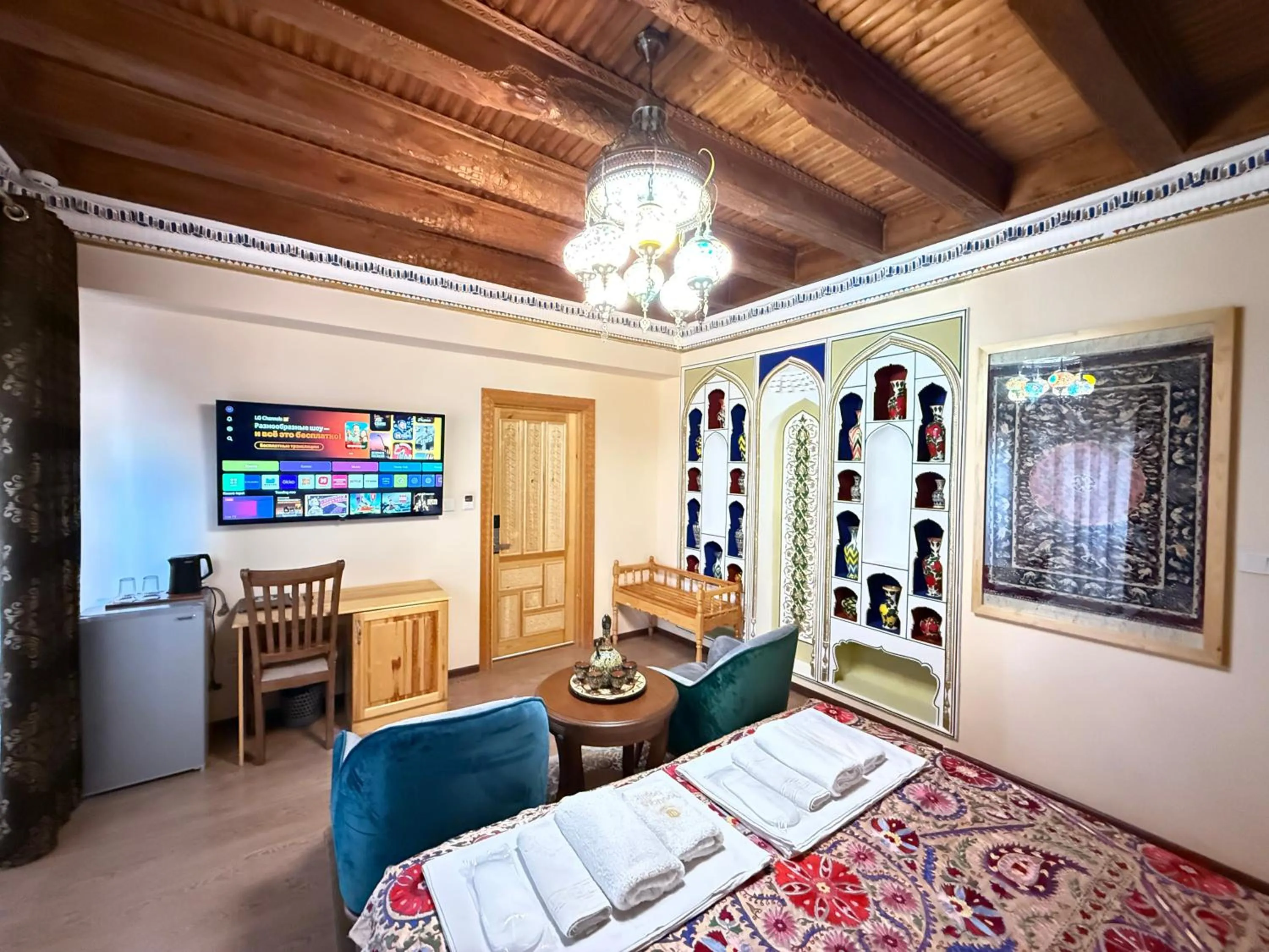 Bed in Basilic Boutique Hotel