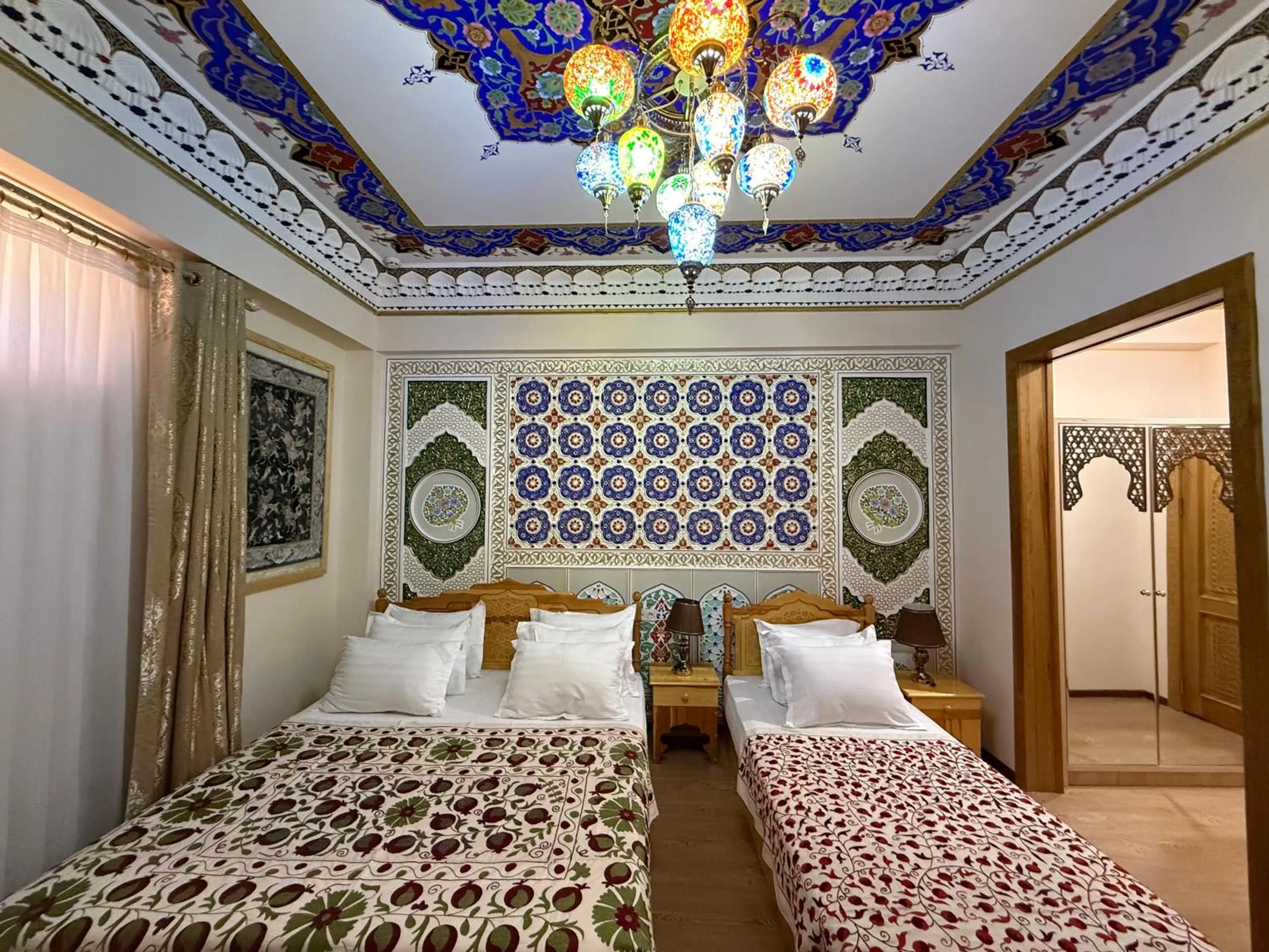 Bed in Basilic Boutique Hotel