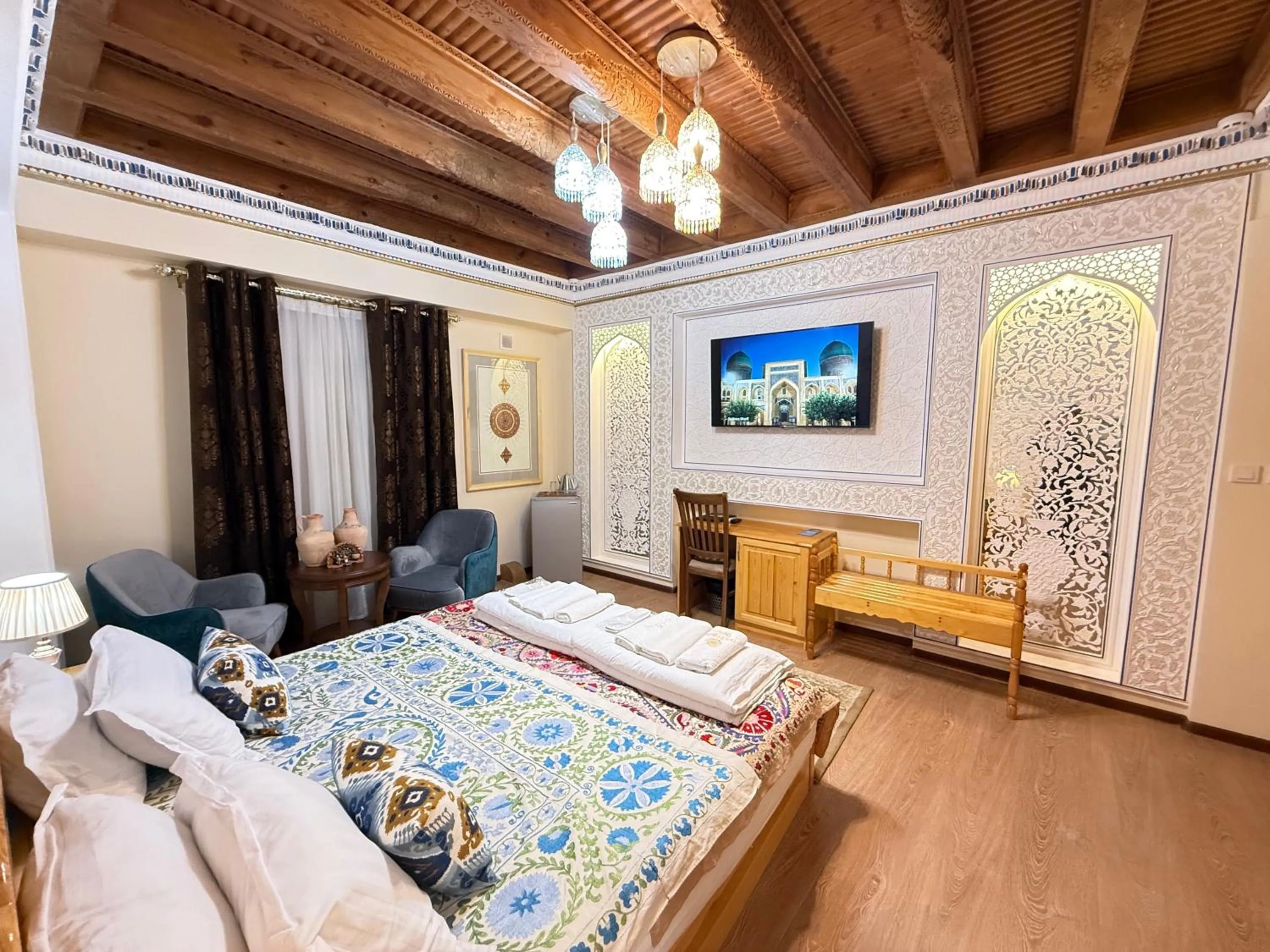 Bed in Basilic Boutique Hotel