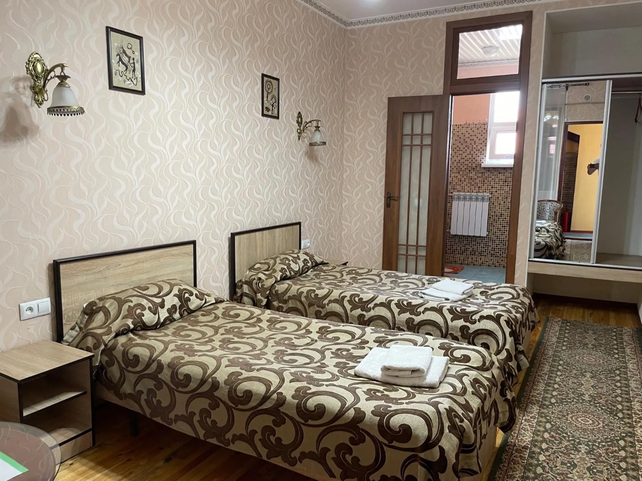 Photo of the whole room, Bed in Eco House