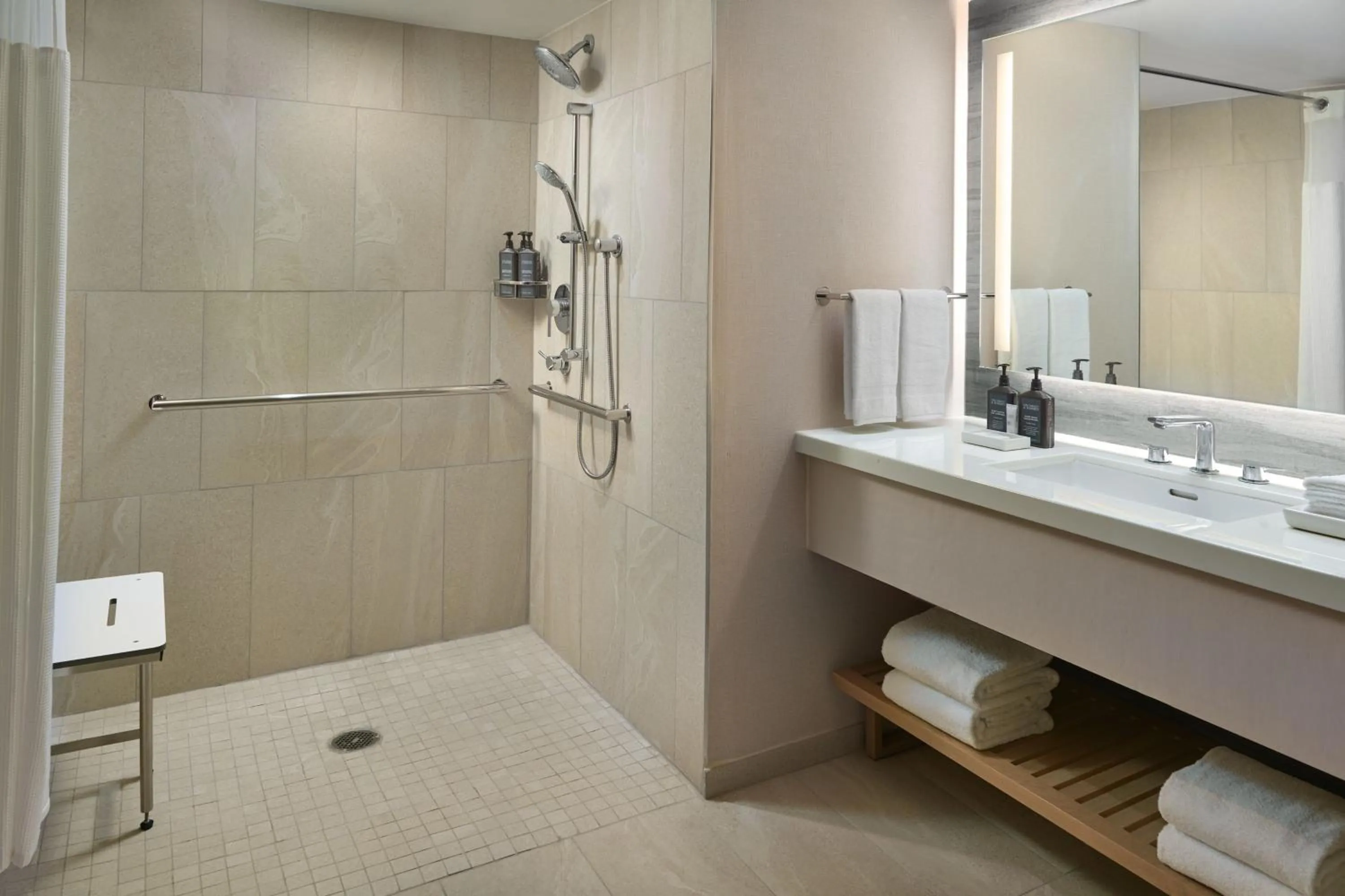 Bathroom in Sheraton Grand Nashville Downtown