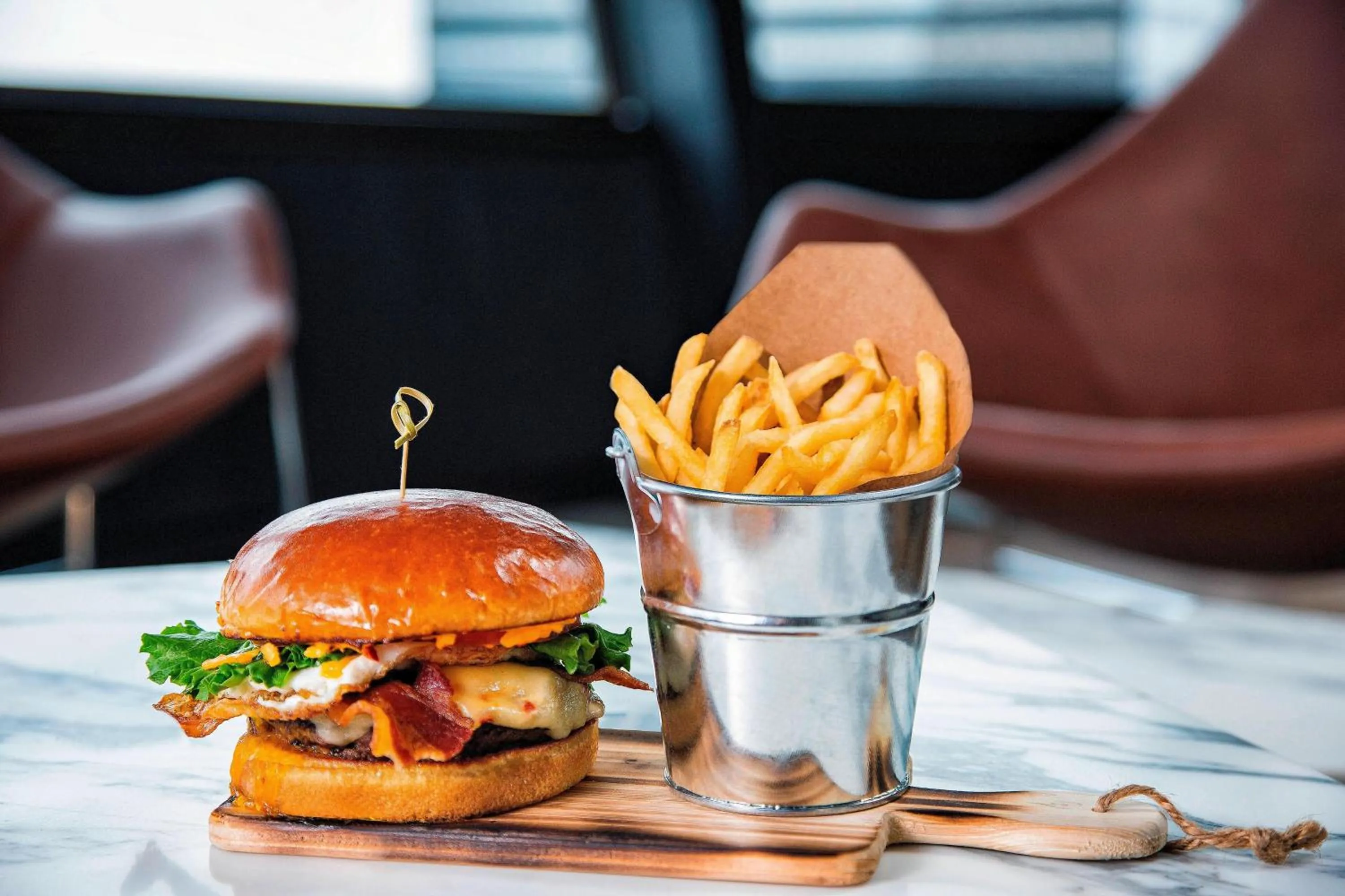 Restaurant/places to eat in Sheraton Grand Nashville Downtown