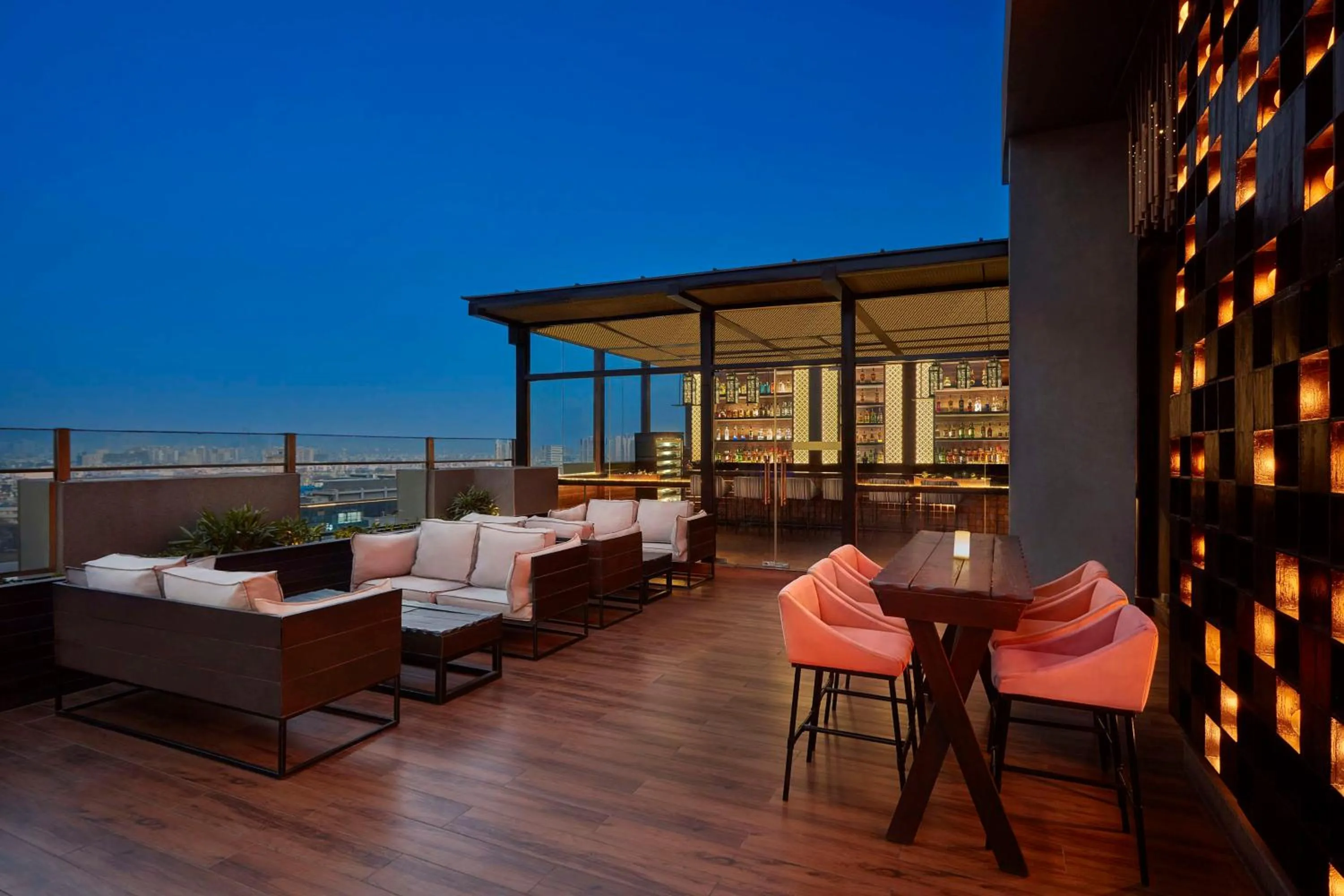 Restaurant/places to eat in DoubleTree by Hilton Gurugram Baani Square