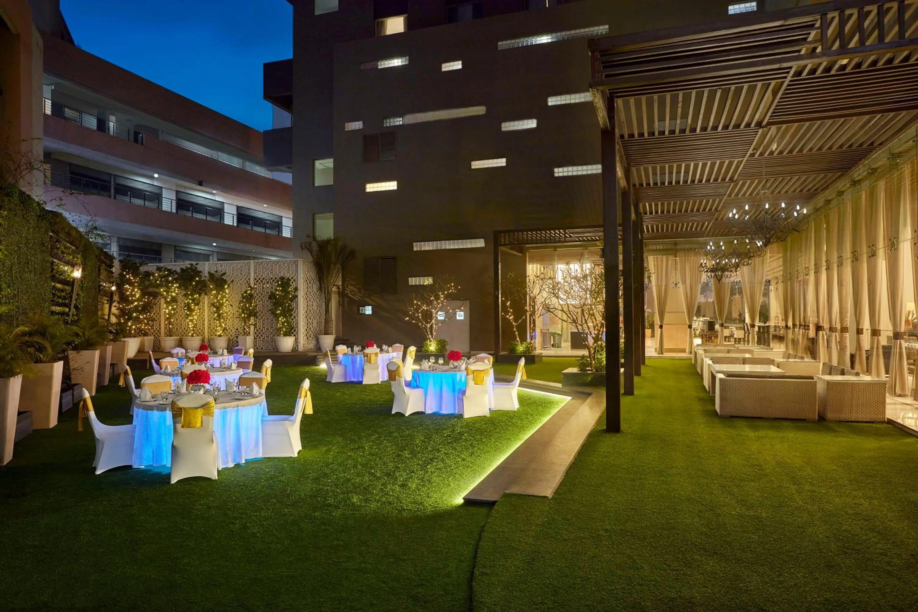 Meeting/conference room in DoubleTree by Hilton Gurugram Baani Square